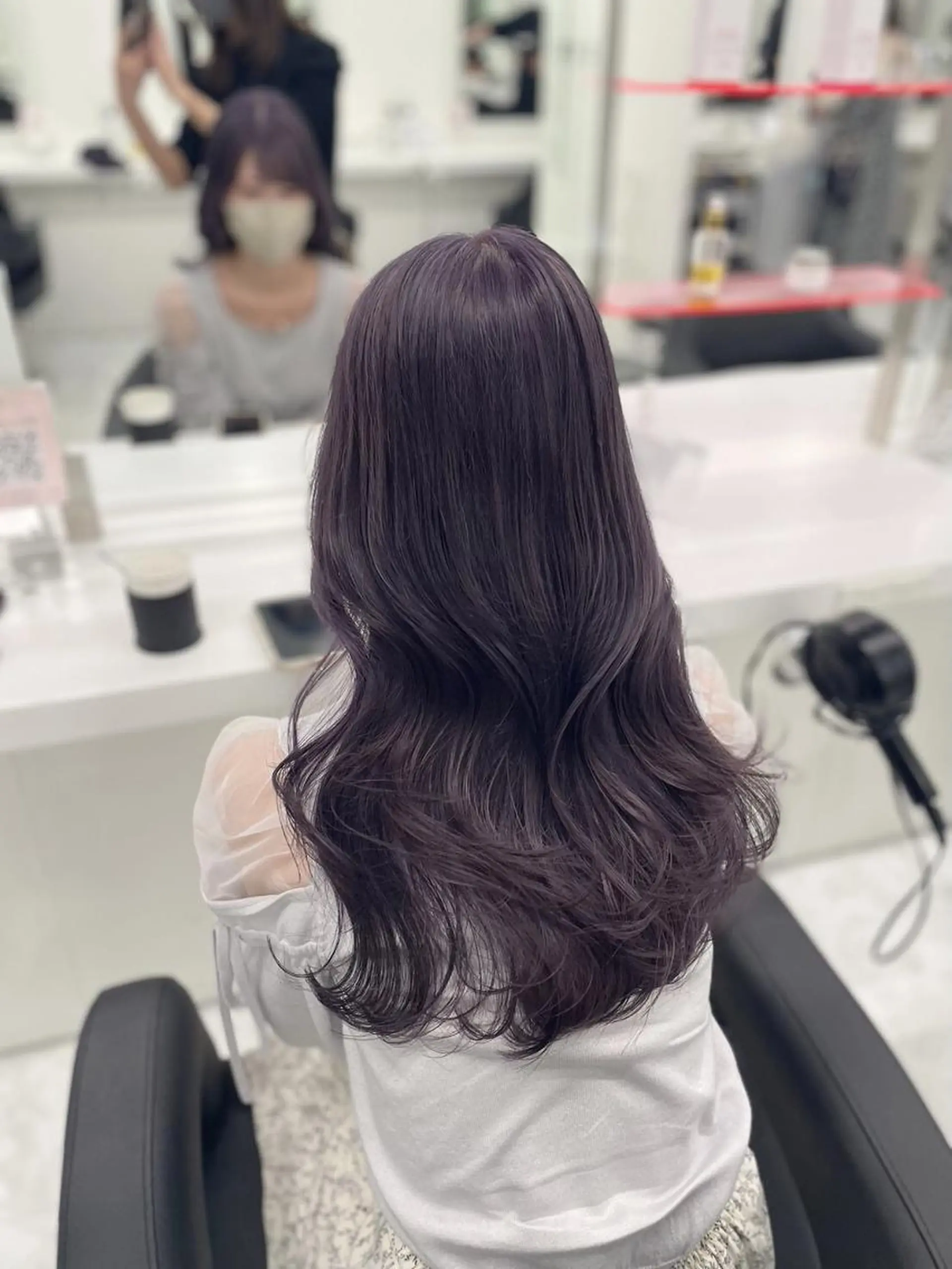 カラー 透明感ラベンダー/ レイヤー/表参道のヘアスタイル