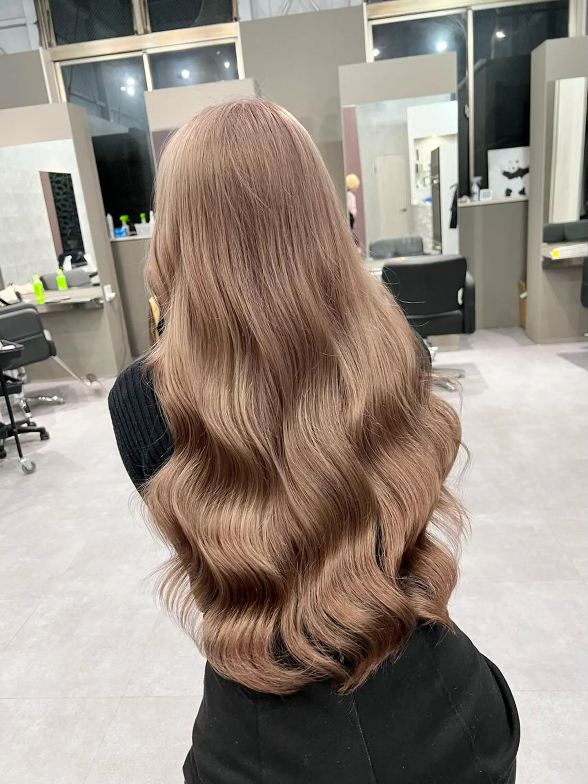 ロング カラー バレイヤージュ ブリーチ ケアブリーチ デザインカラー ダブルカラー Via officialのヘアスタイル