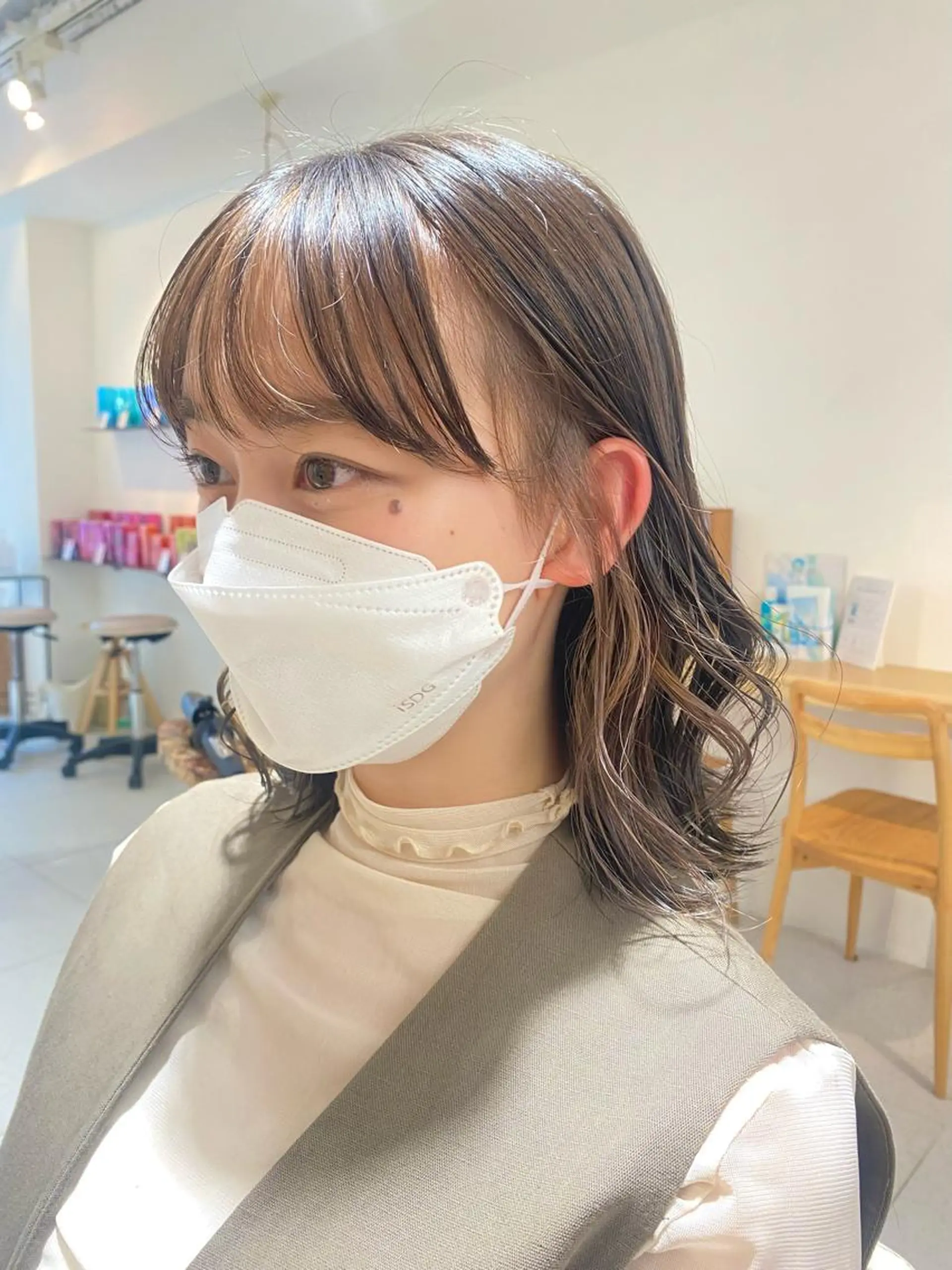 ミディアム カラー 安永 涼のヘアスタイル