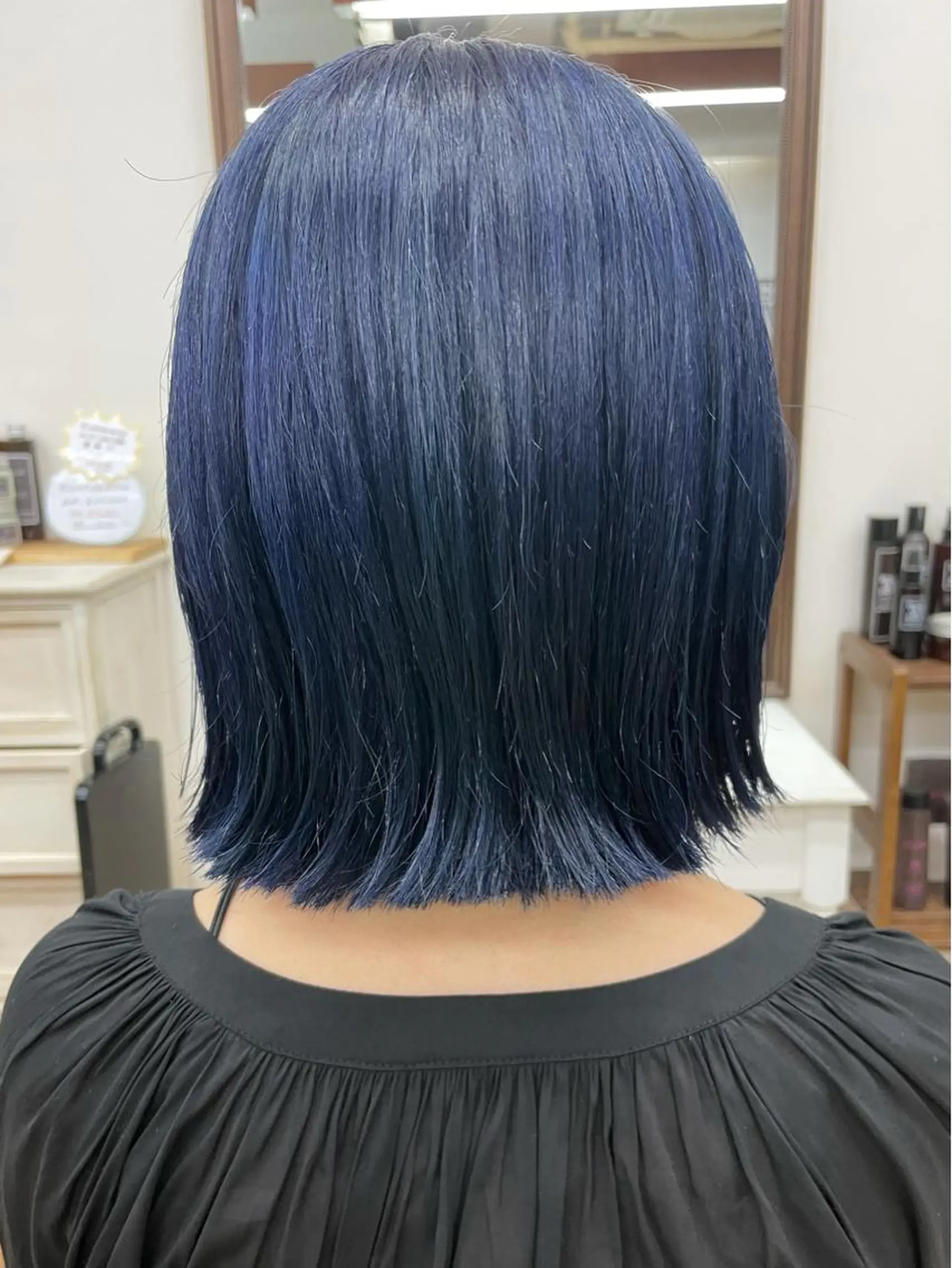 ショート カラー 森安 華楠のヘアスタイル