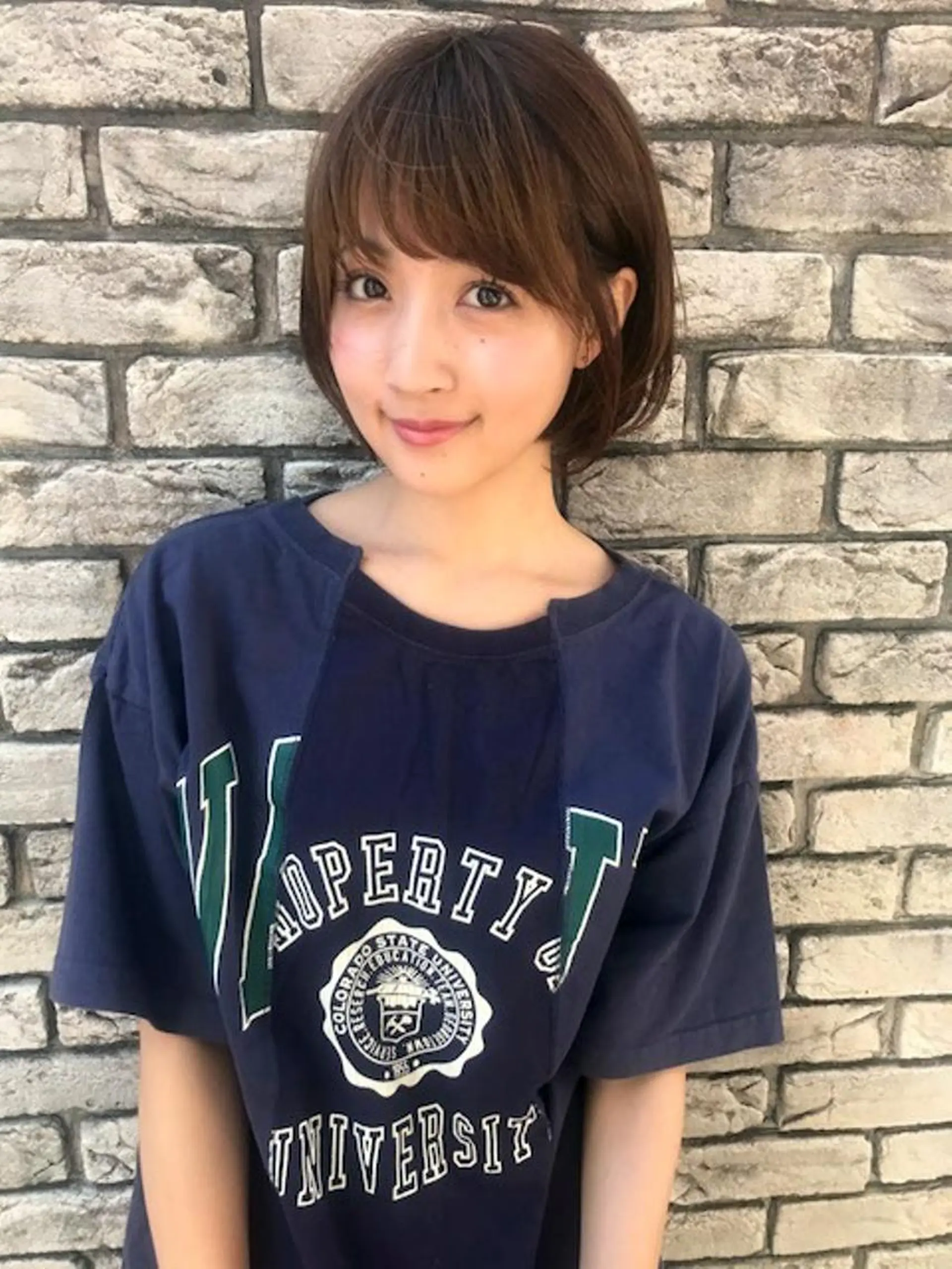 ショート カラー 羽田 ひろむのヘアスタイル