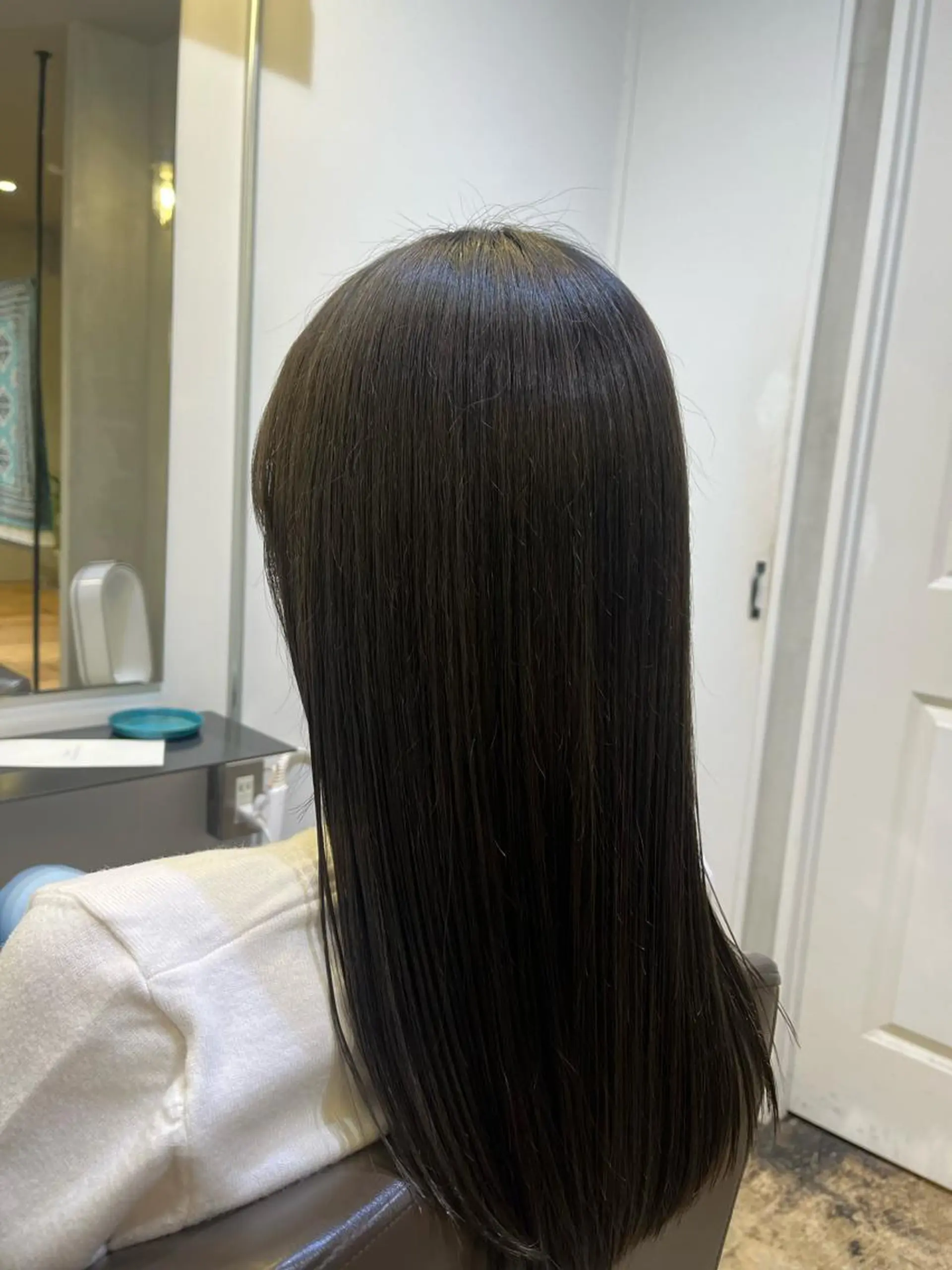 ロング カラー コバヤシ タイジュのヘアスタイル