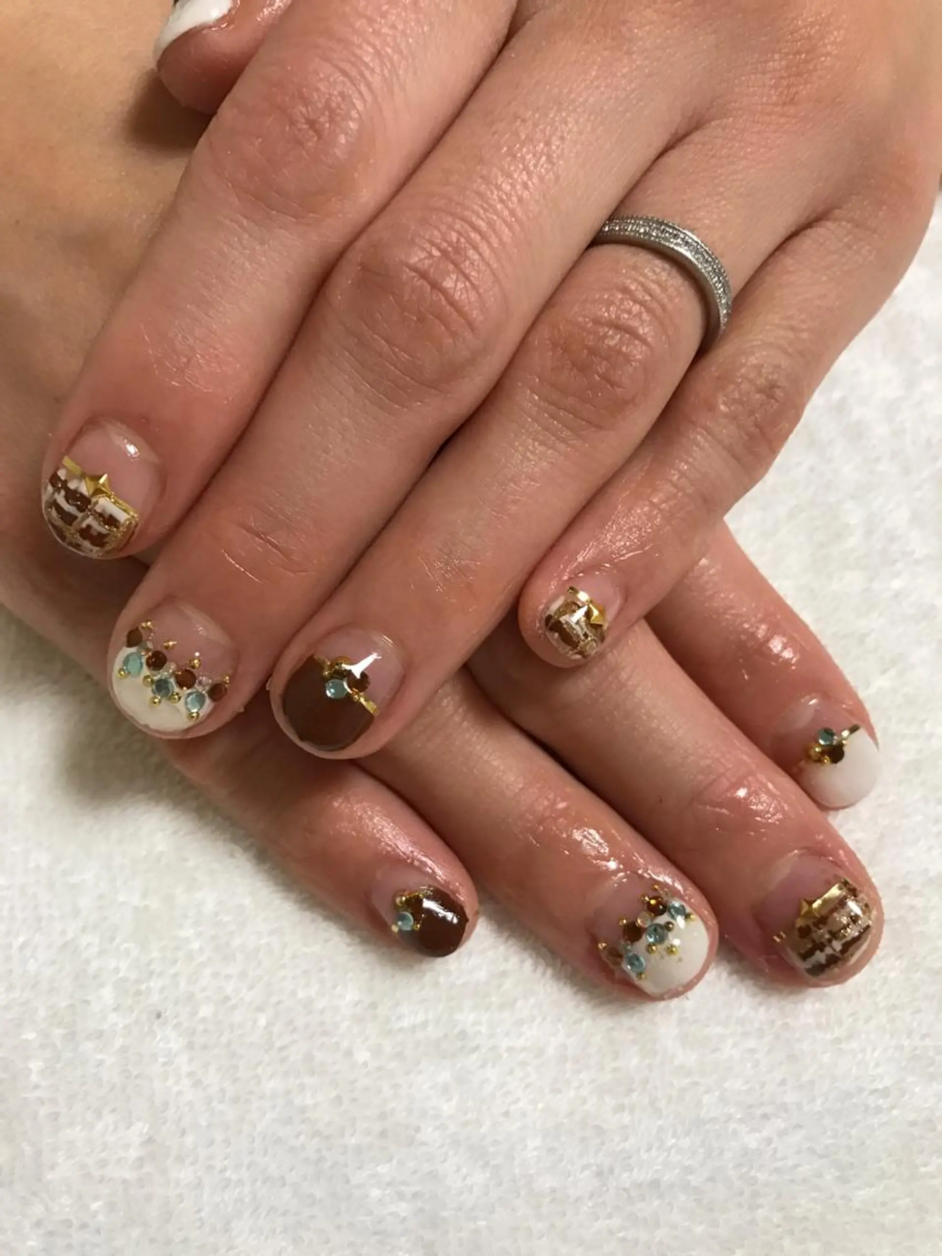ネイル LOVEnail tomoのネイルデザイン