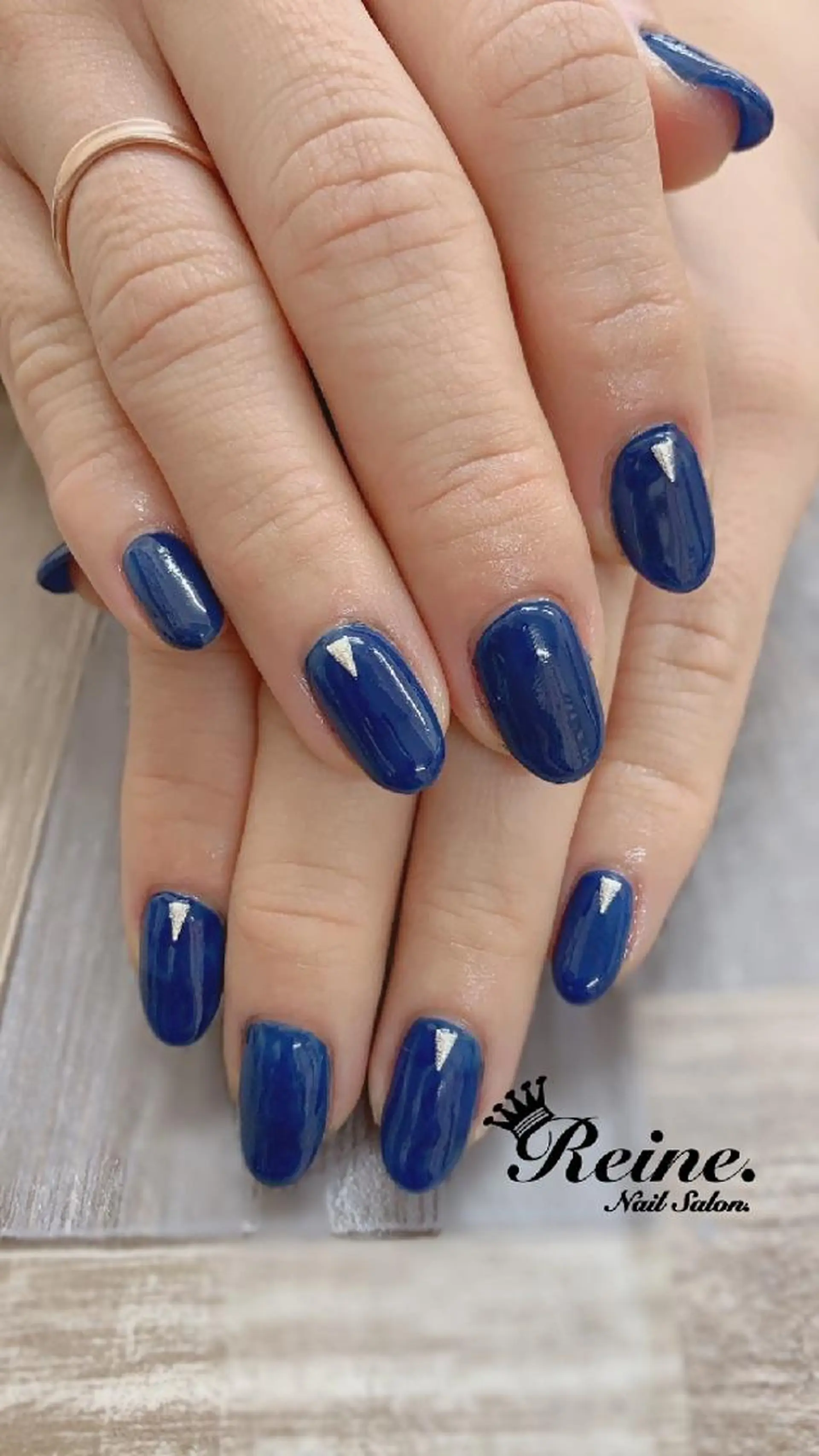 ネイル ワンカラーネイル Nailsalon Reine所属・玉栄 伶奈のネイルデザイン