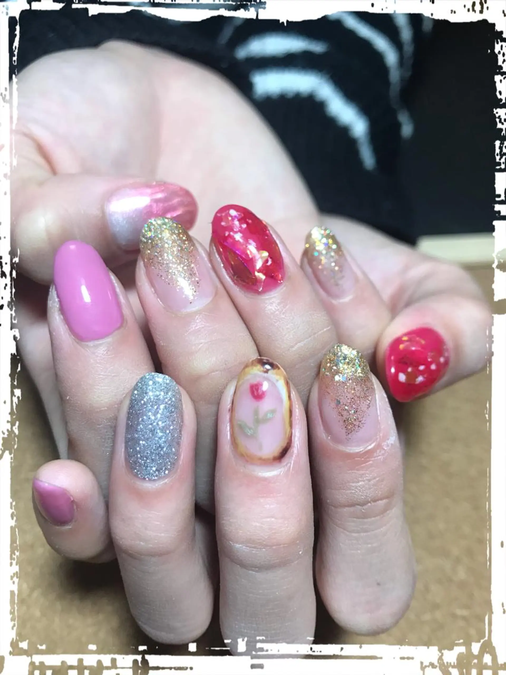 ネイル ECLAT エクラ所属・寺山 千鶴のネイルデザイン