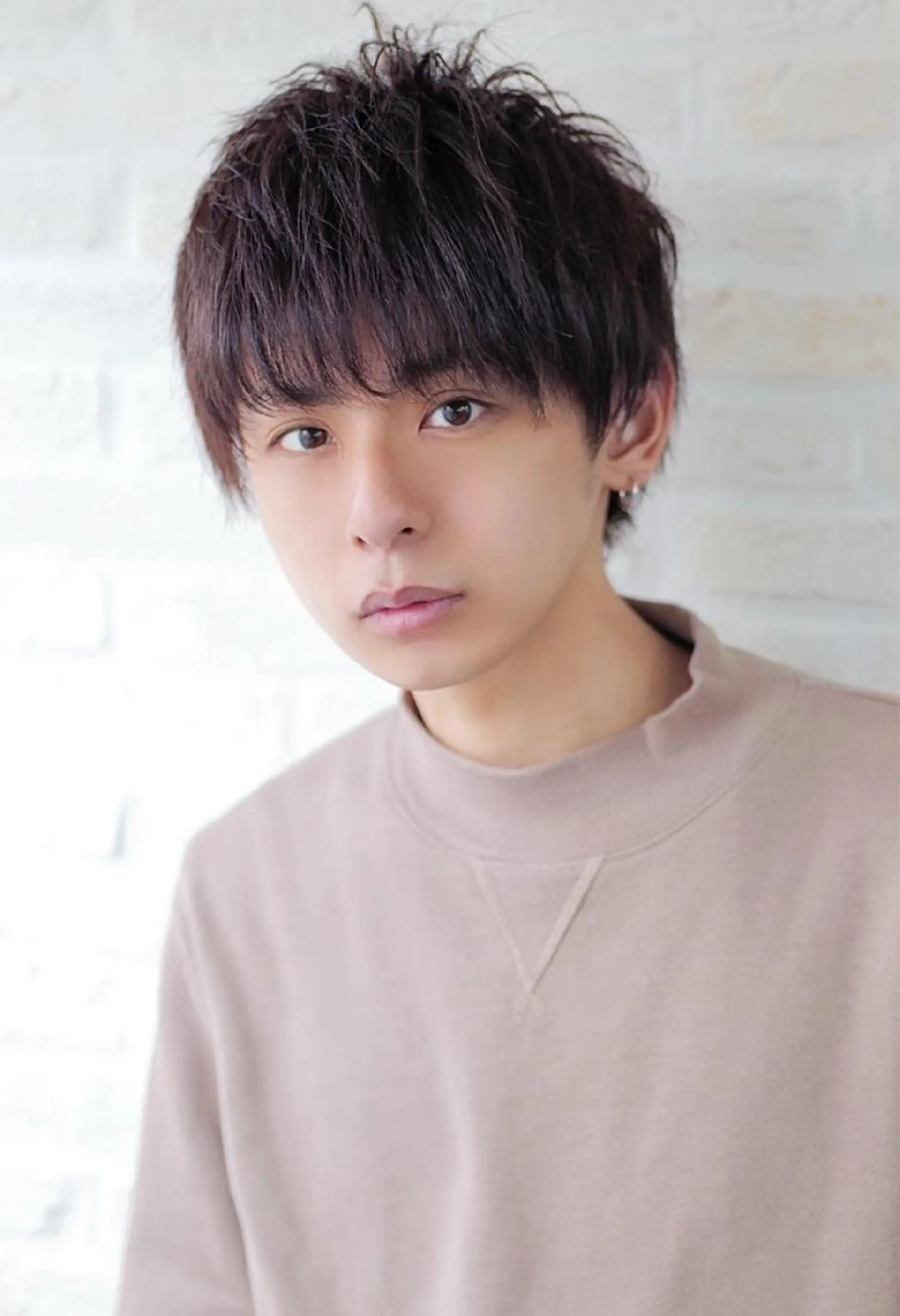 カラー メンズ メンズウルフカット ウルフカット Soleria /ソレリア所属・メンズカットのプロ 田中慎一のヘアスタイル