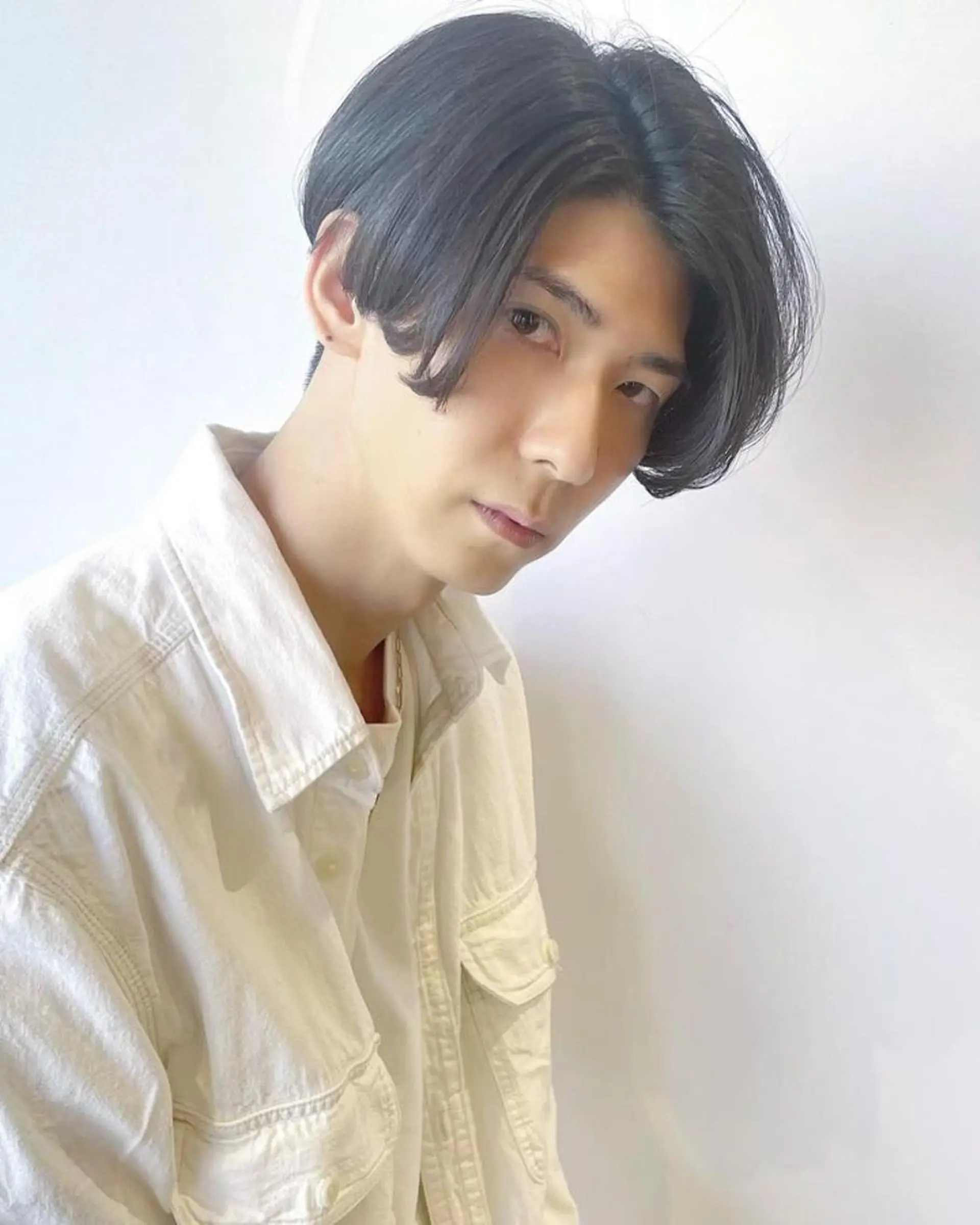 ショート パーマ メンズ センターパート メンズパーマ ニュアンスパーマ カット メンズヘア特化 崎田 成人のヘアスタイル