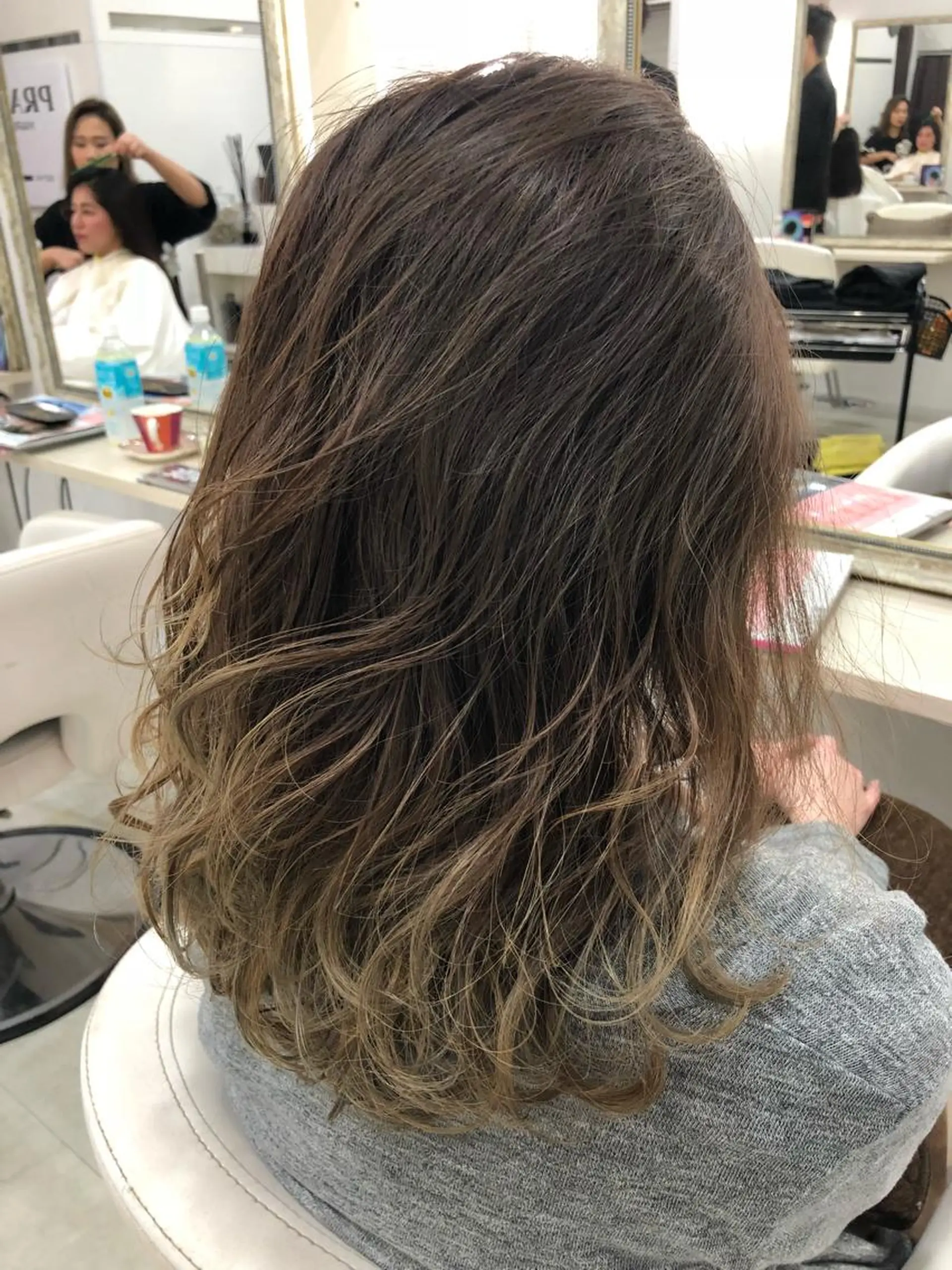 ミディアム カラー 髪質改善 中川 翔のヘアスタイル