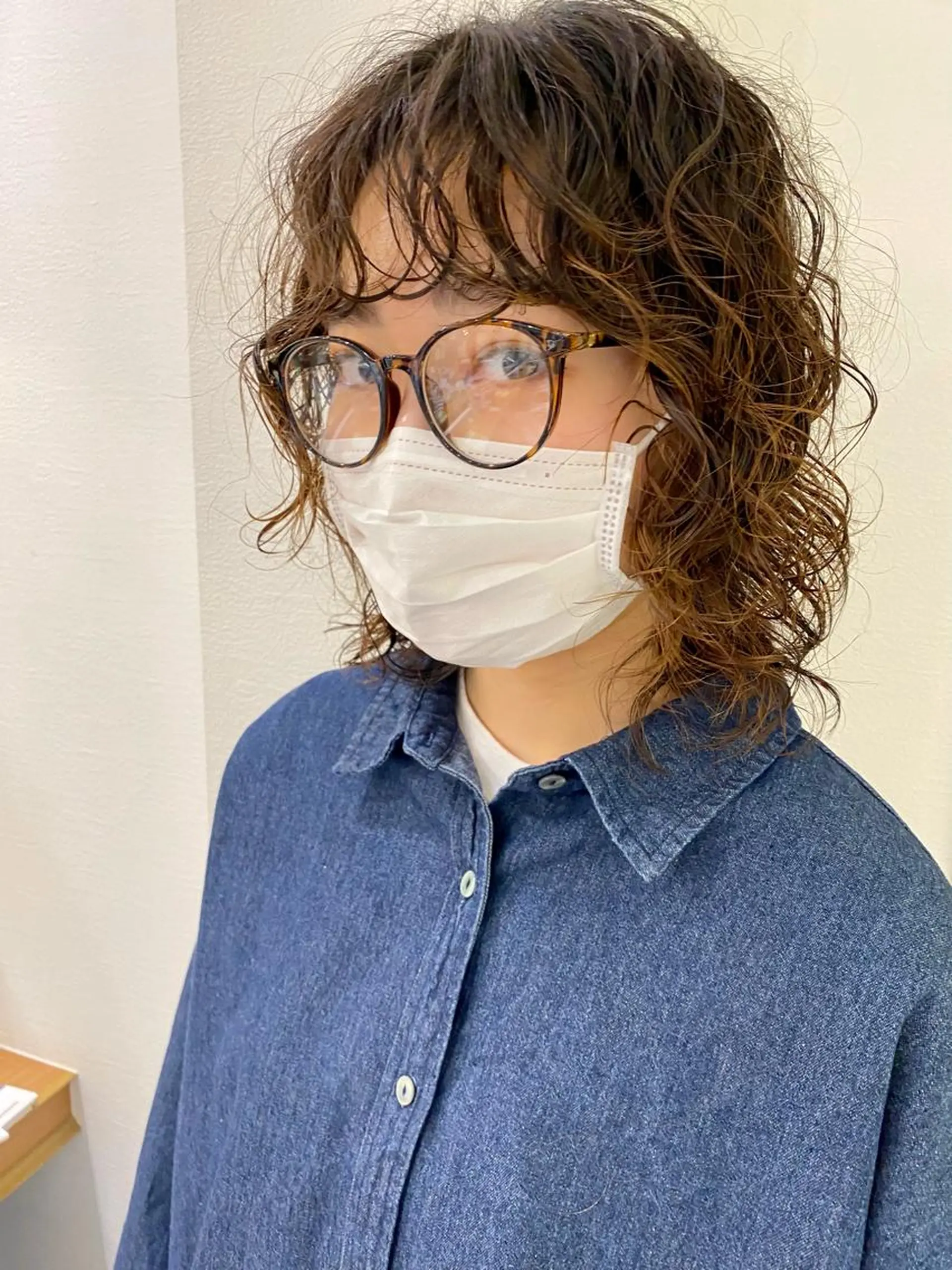 ミディアム カラー 顔周り/ブリーチなし /縮毛矯正🫧伊勢のヘアスタイル