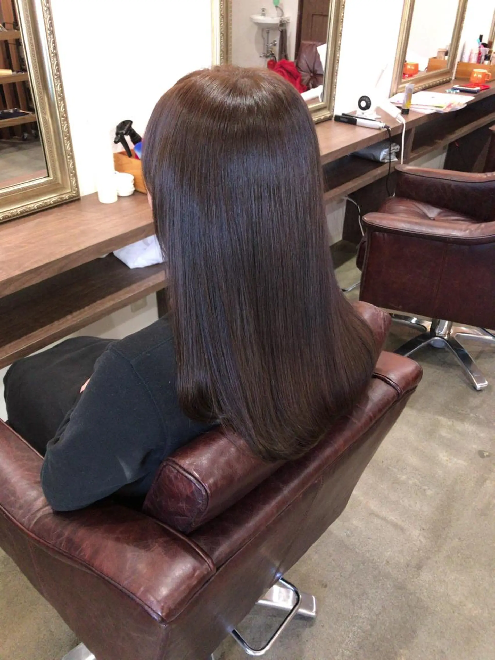 ロング カラー イルミナカラー トリートメント レイヤーカット匠 イソザキノリユキのヘアスタイル