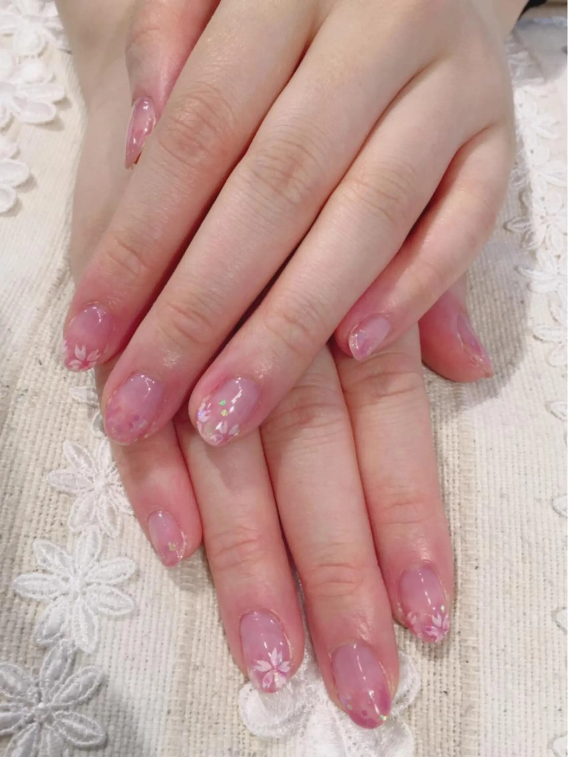 ネイル 桜ネイル ビジューバイアクイユネイルズ東中野店所属・ビジューバイアクイユ ネイルズ　東中野店のネイルデザイン