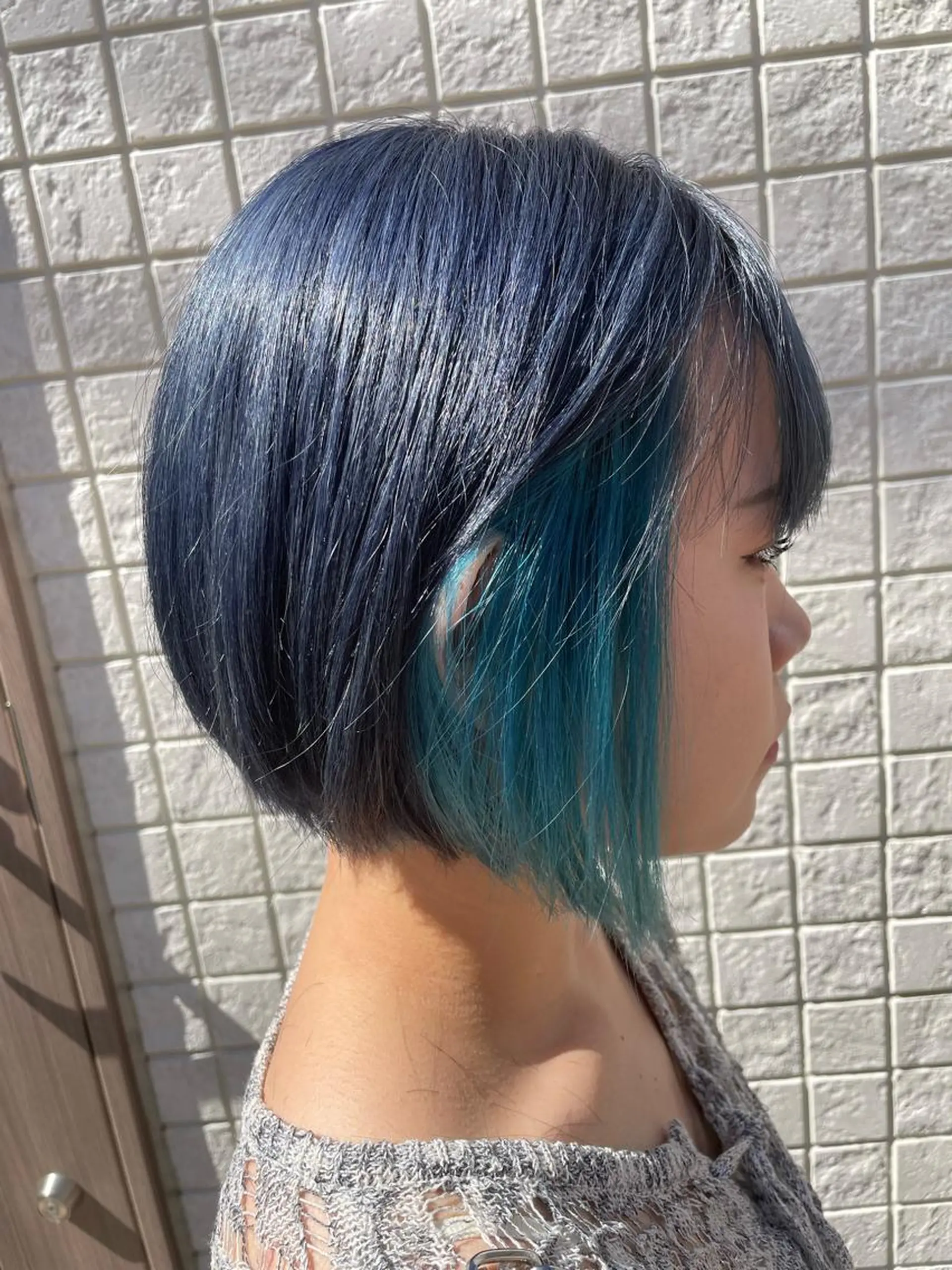 カラー イヤリングカラー ネイビーカラー 米本 匠のヘアスタイル