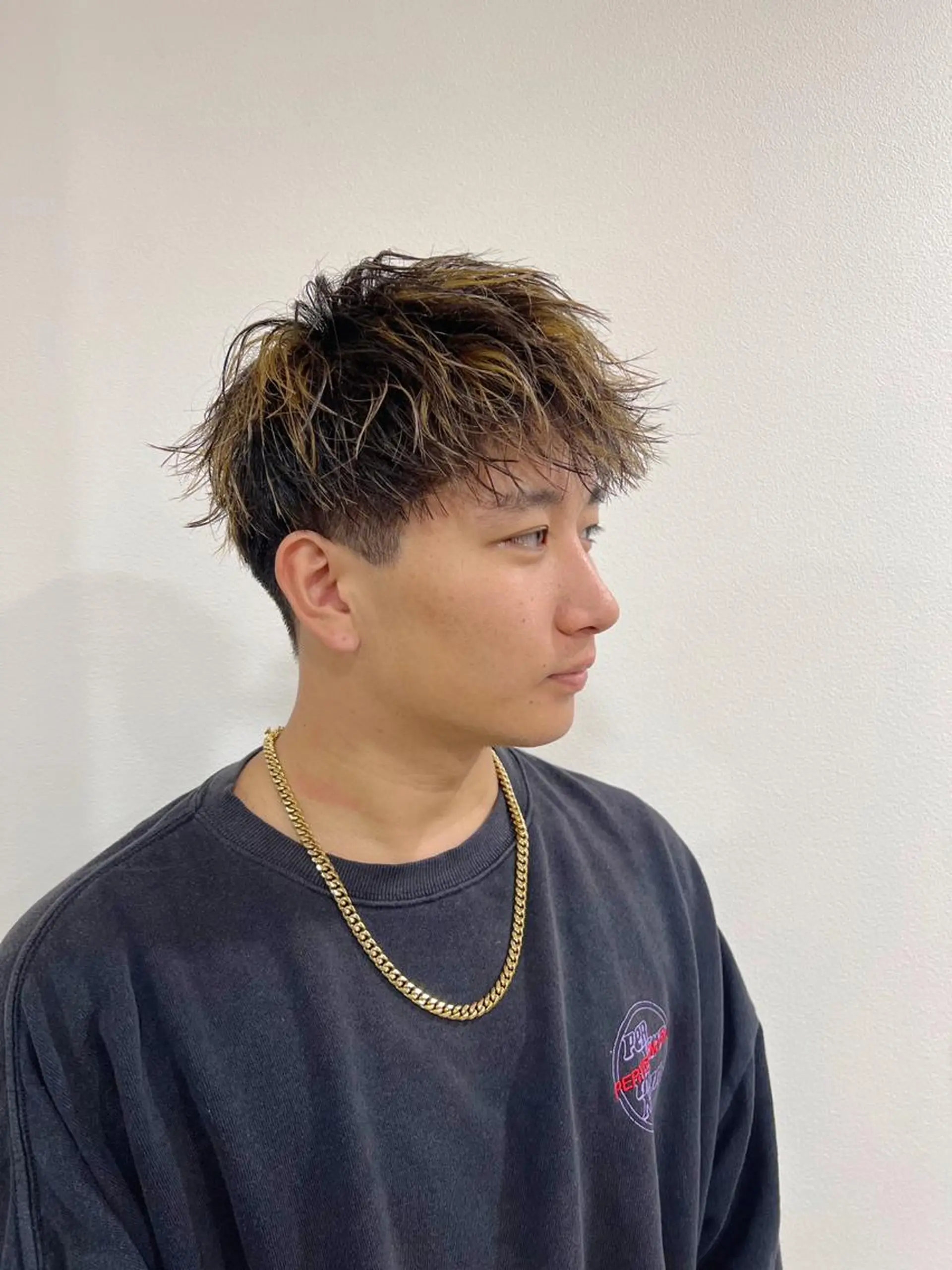 メンズ マッシュ メンズベリーショート 心斎橋バレイヤージュ 小林勝貴のヘアスタイル