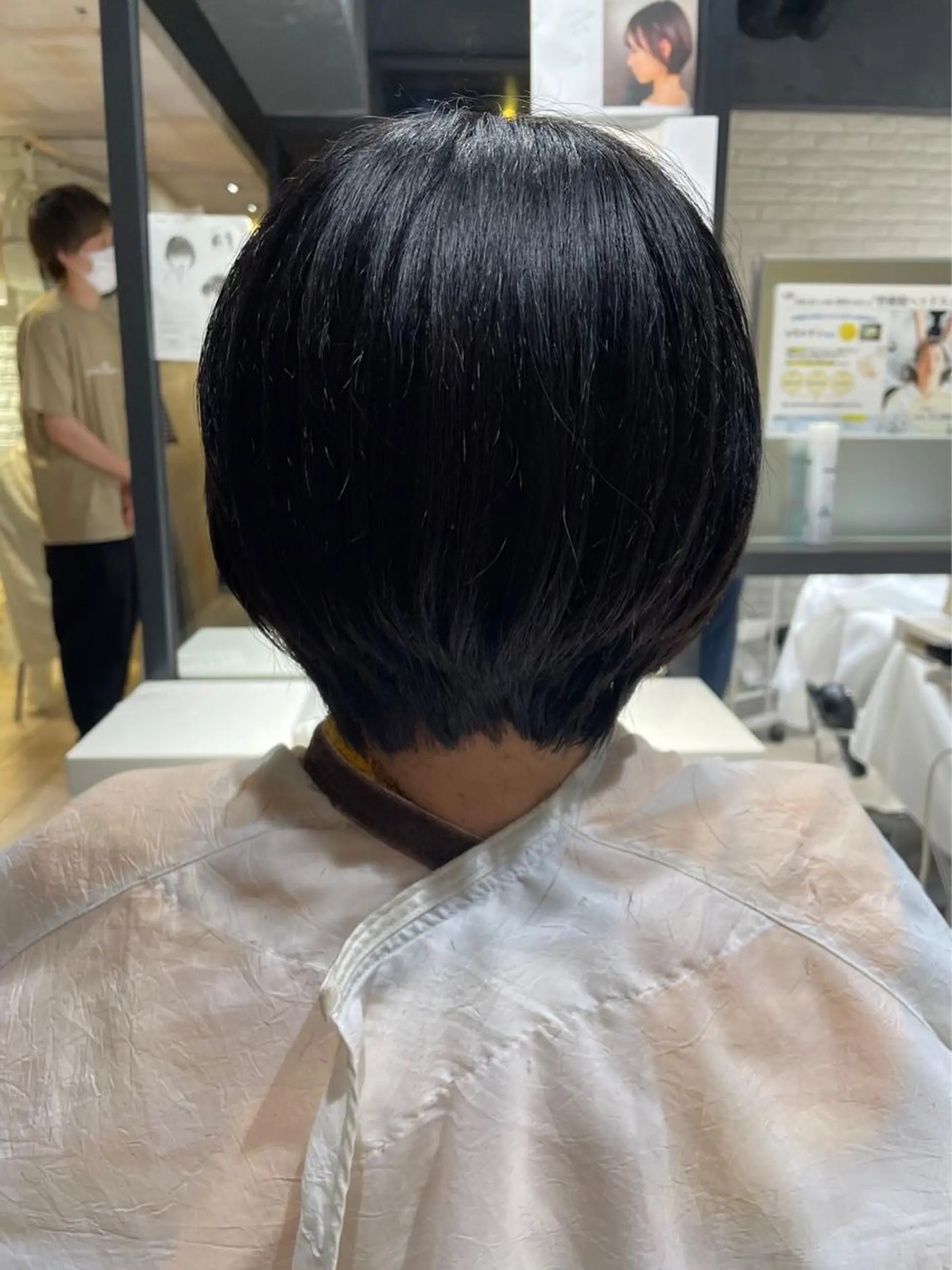 ショート 髙橋 歩のヘアスタイル