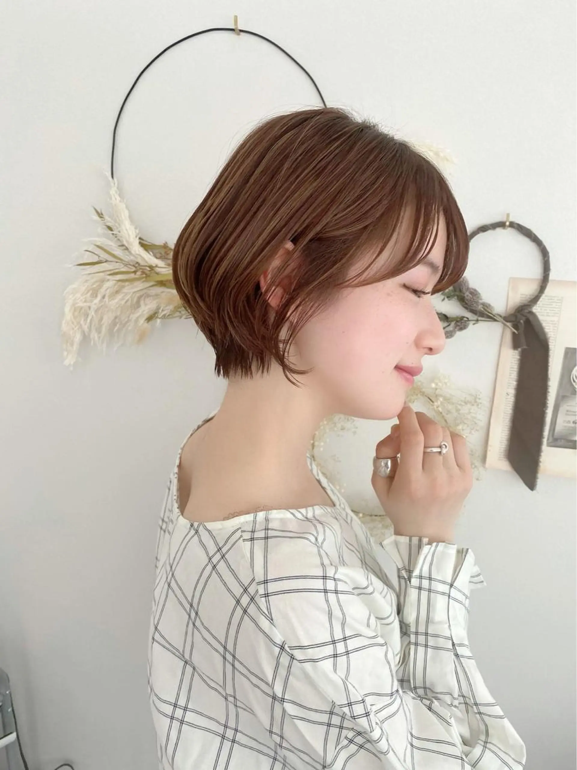 ショート 小顔カット CYNTHIADUE 店長｜ IRISUのヘアスタイル