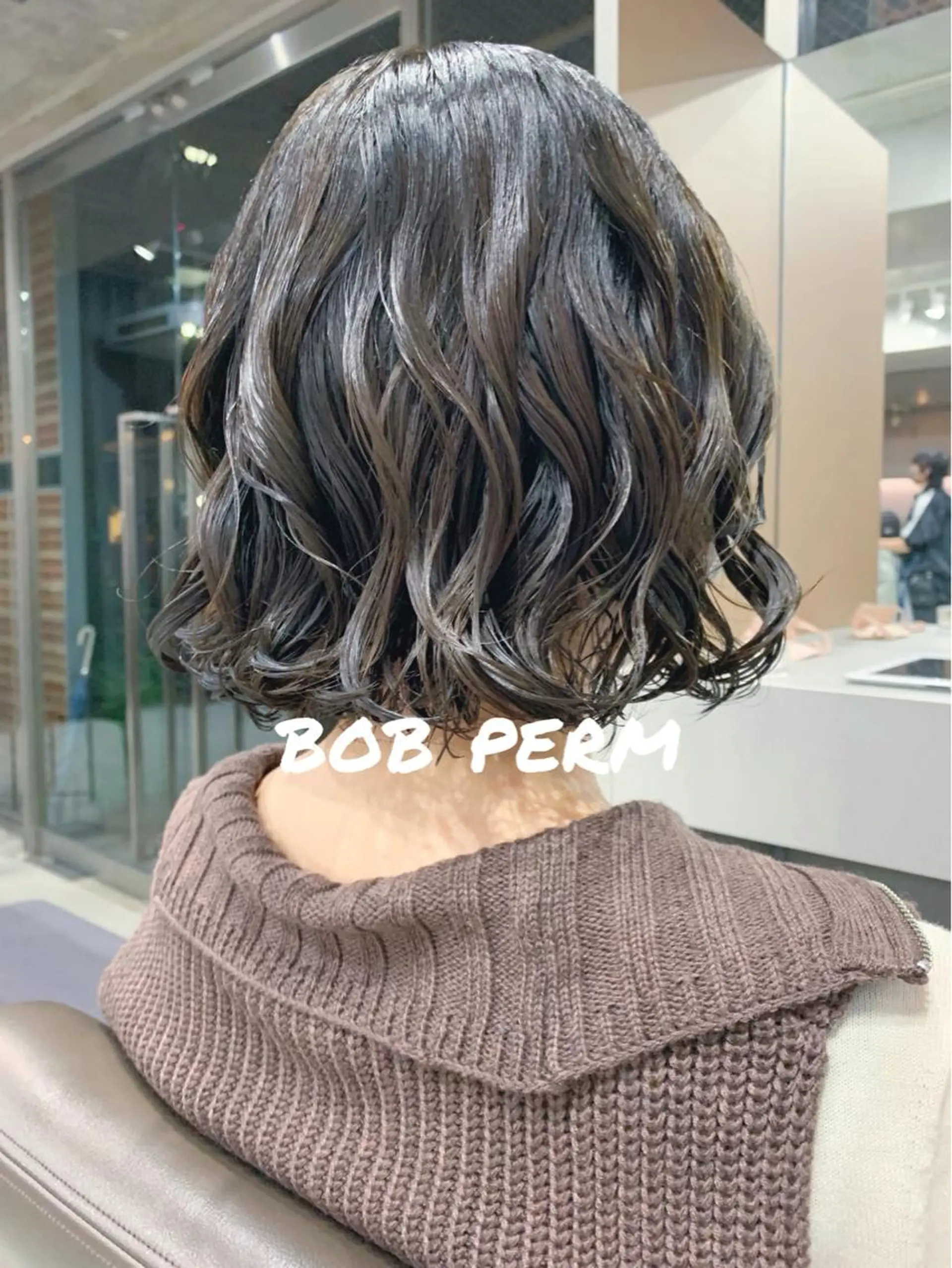 ミディアム パーマ ボブパーマコテ巻き風 パーマNo1深江秀平のヘアスタイル