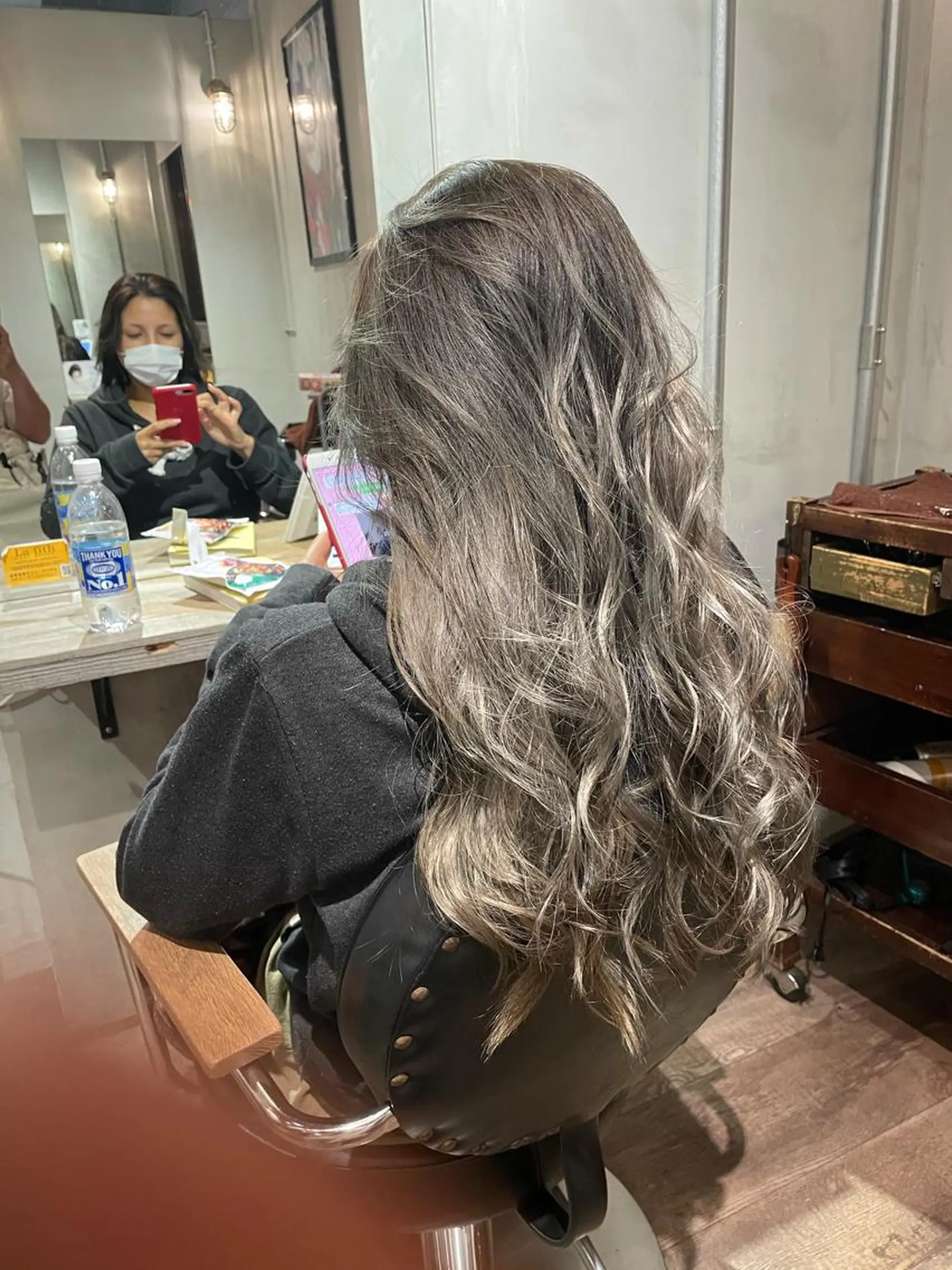 ロング レイヤーカット ヘアカラー and K所属・and K 那覇小禄店のヘアスタイル