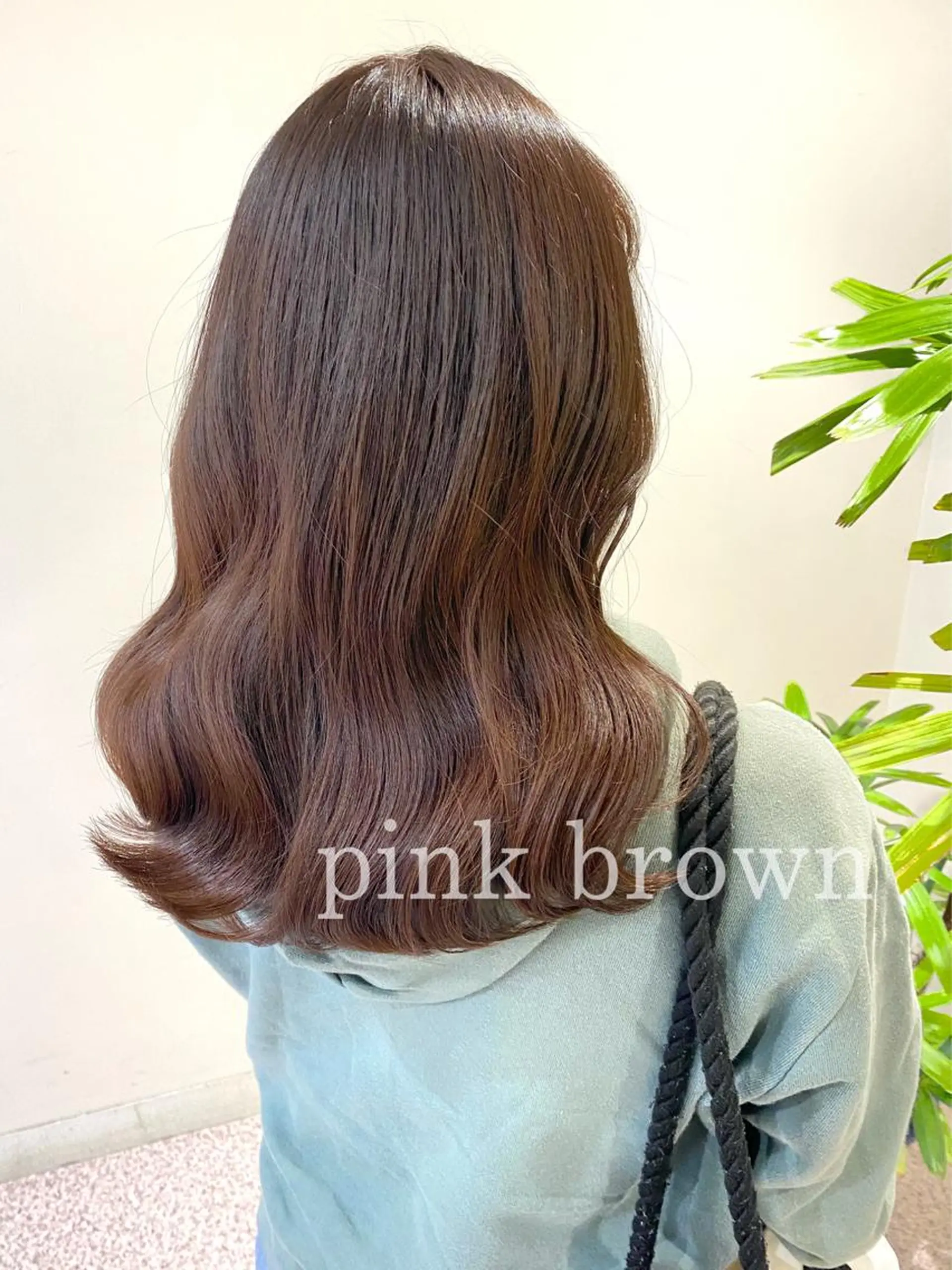 ロング カラー clomus所属・YUKA艶髪 🌸寛ぎ部屋のヘアスタイル