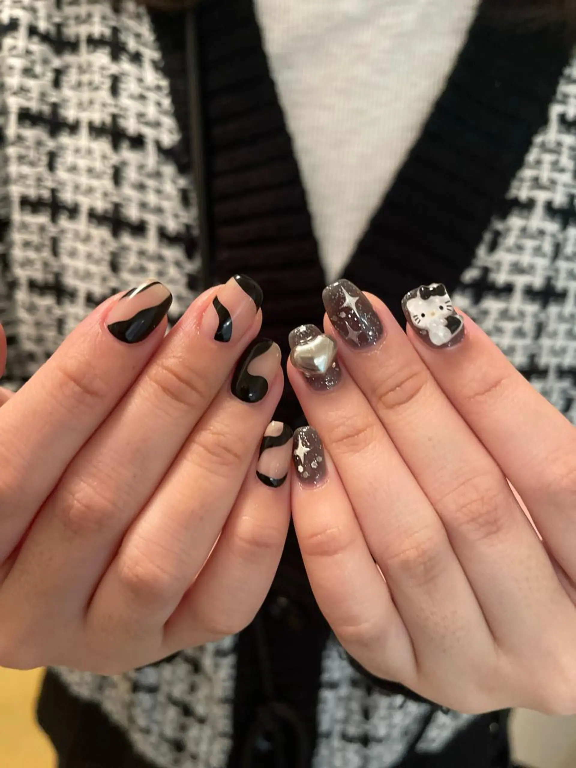 ネイル 8113 海外/y2k/韓国のネイルデザイン