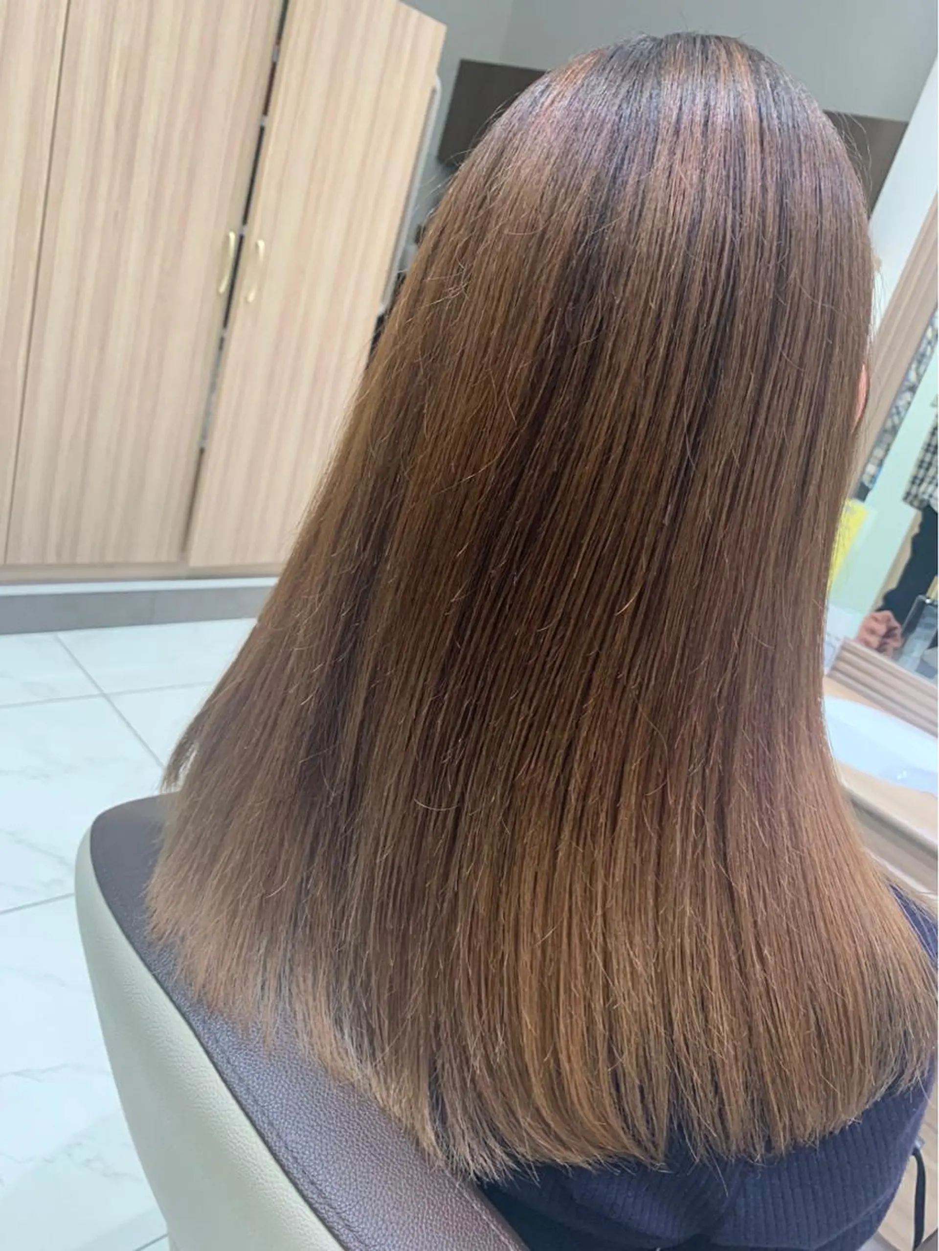 セミロング 縮毛矯正 カット ヘアカラー トリートメント N° jillva ♦️川端裕司♦️のヘアスタイル