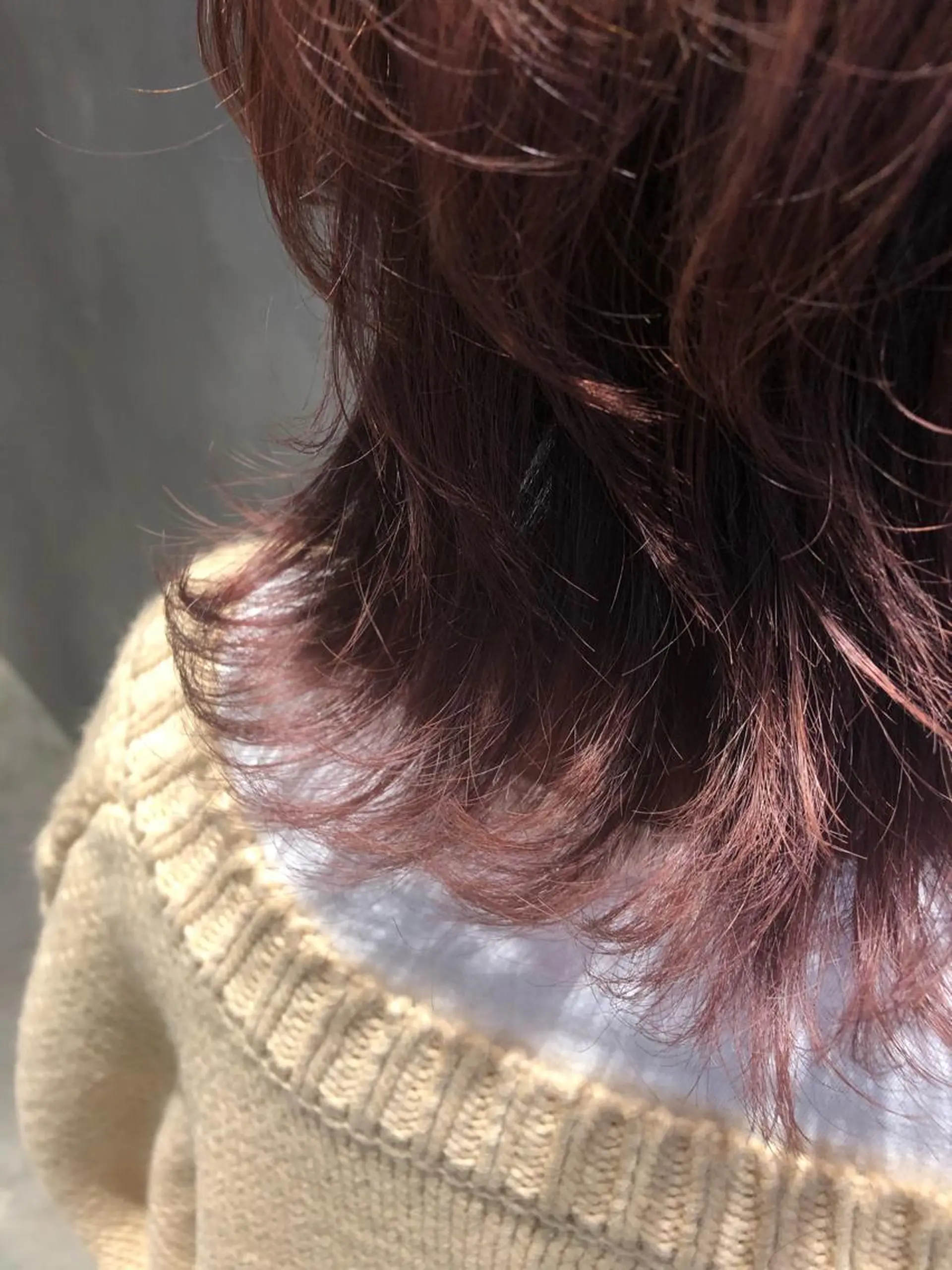 ミディアム カラー レイヤーカット 長谷川 沙紀のヘアスタイル