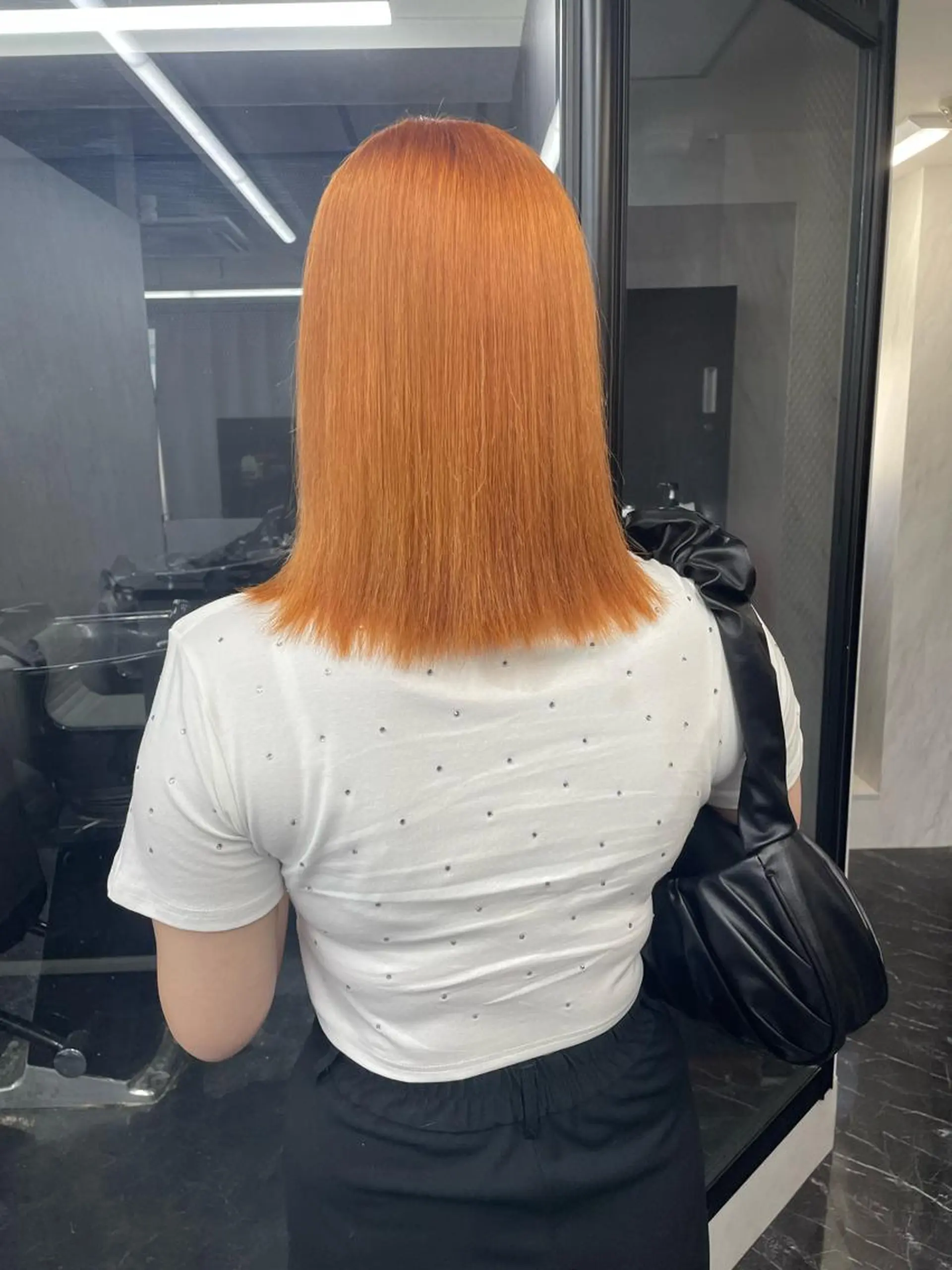 ミディアム カラー ベージュカラー オレンジ オレンジベージュ ヘアカラー トリートメント Ria OSAKA　梅田所属・マリカ🦋韓国 ハイトーン/エクステのヘアスタイル