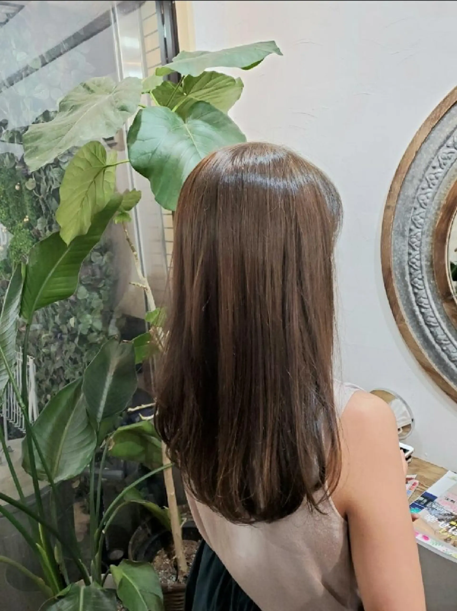 セミロング カラー カット 縮毛矯正 フリーランス所属・韓国ヘア レイヤー くびれヘアMATSUのヘアスタイル