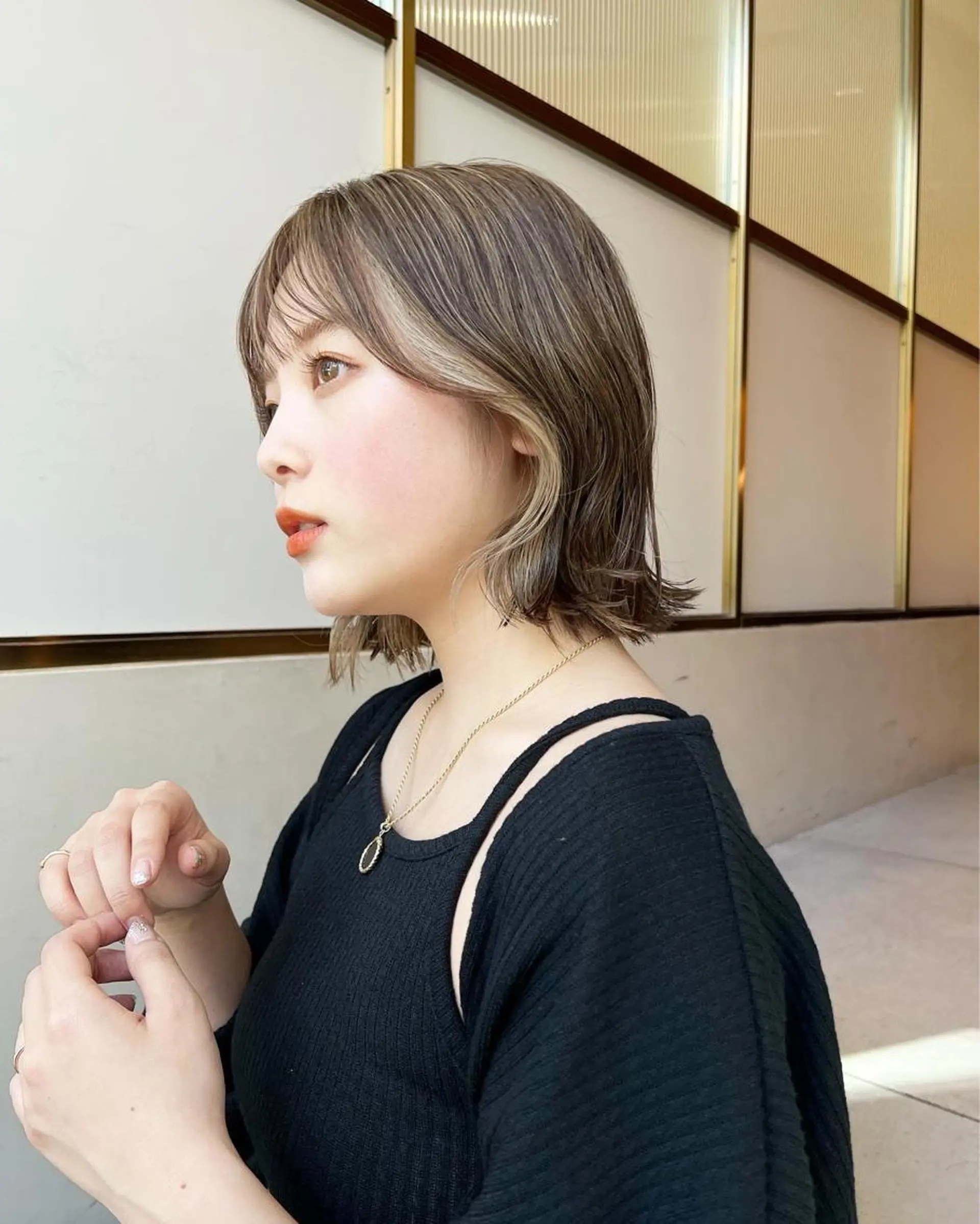 ミディアム カラー カット ヘアカラー トリートメント レイヤー専門家 ダブルカラー修のヘアスタイル