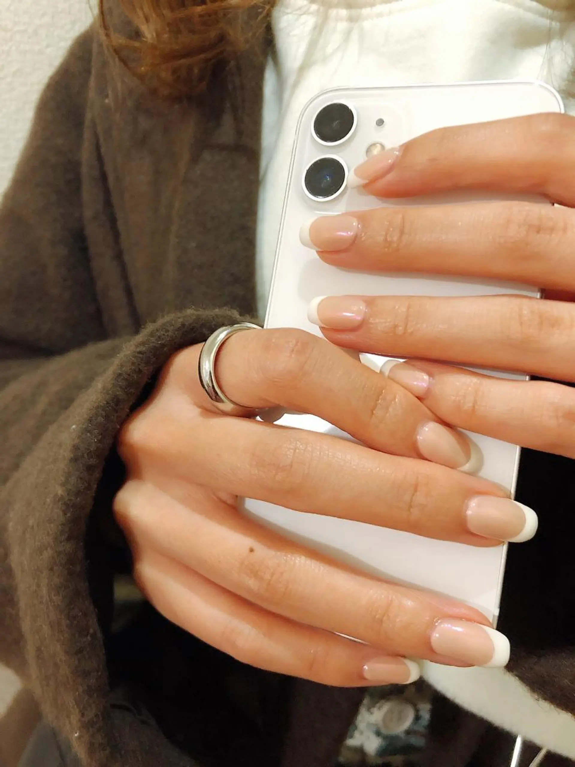 ネイル オーロラネイル フレンチネイル ハンドネイル kiki nail 二子玉川のネイルデザイン