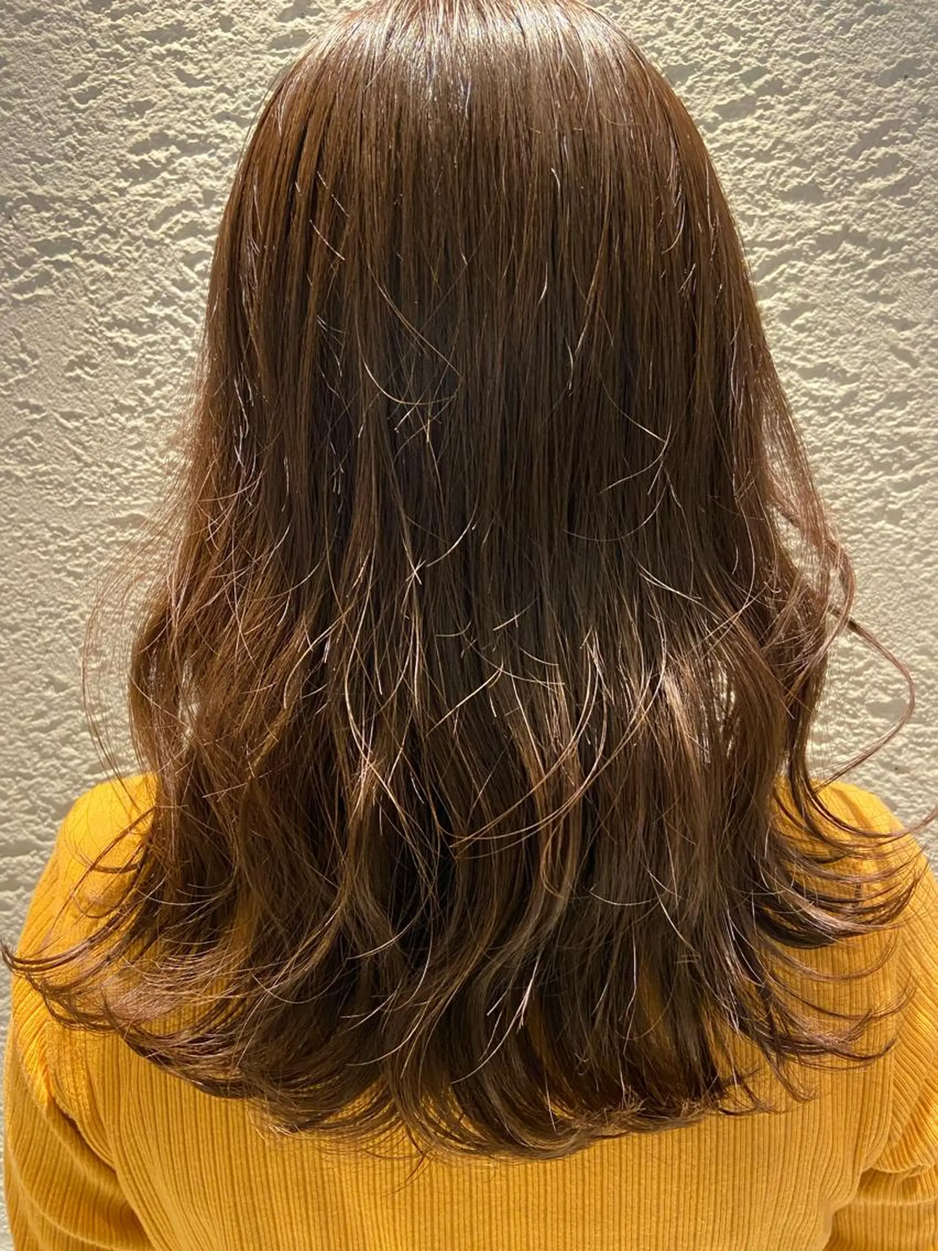 カラー オリーブカラー lico hair&relaxation所属・lico 栁 詩音のマツエク・マツパデザイン