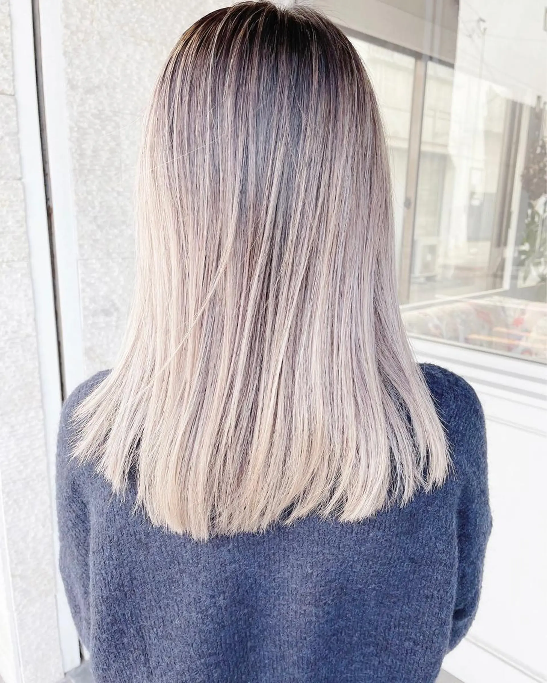 ミディアム カラー ヘアアレンジ バレイヤージュ ブリーチ グラデーションカラー ハイライトカラー ハイライト Mariana/ 鶴原-ハイライトのヘアスタイル