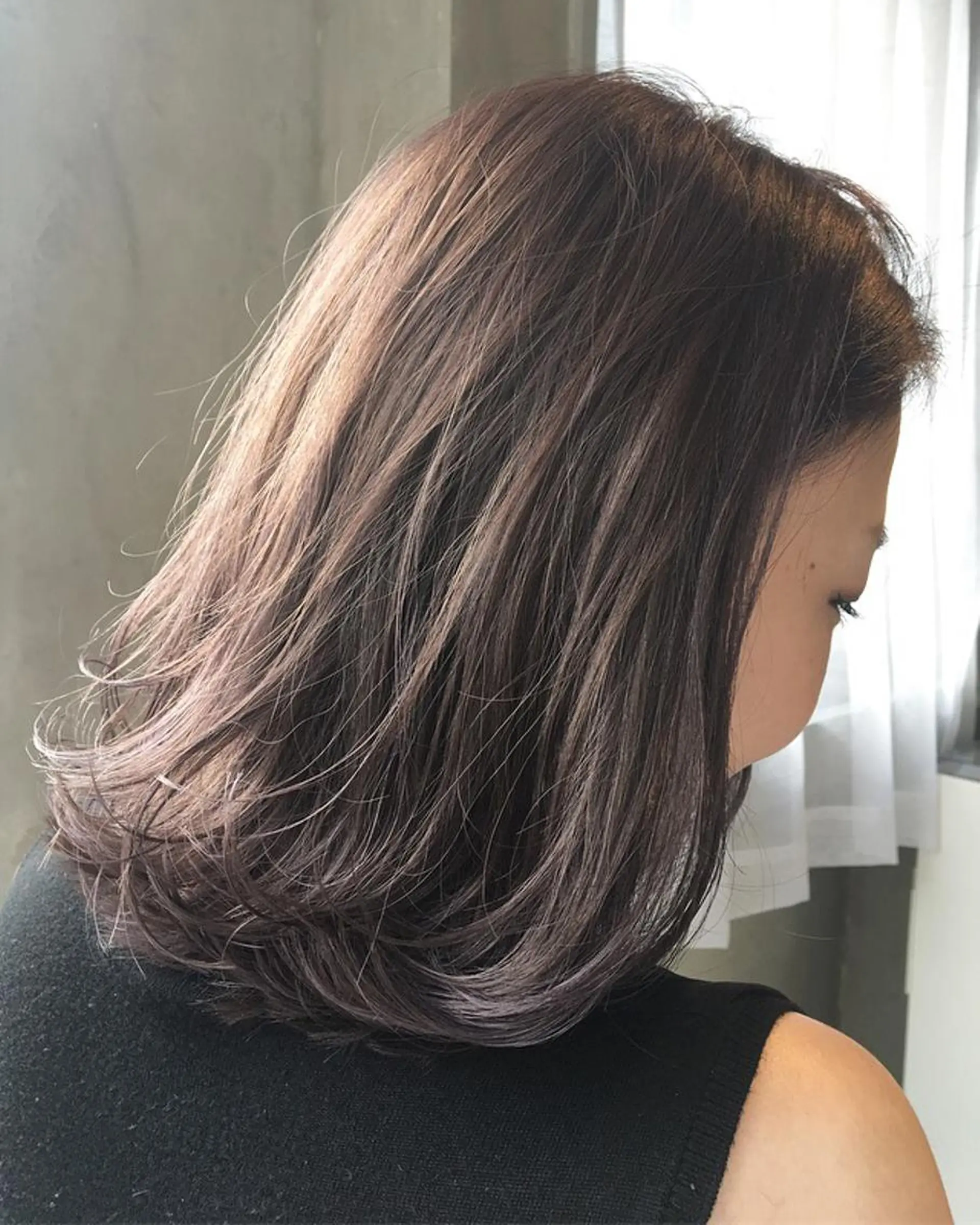 ミディアム 岡本 一平のヘアスタイル