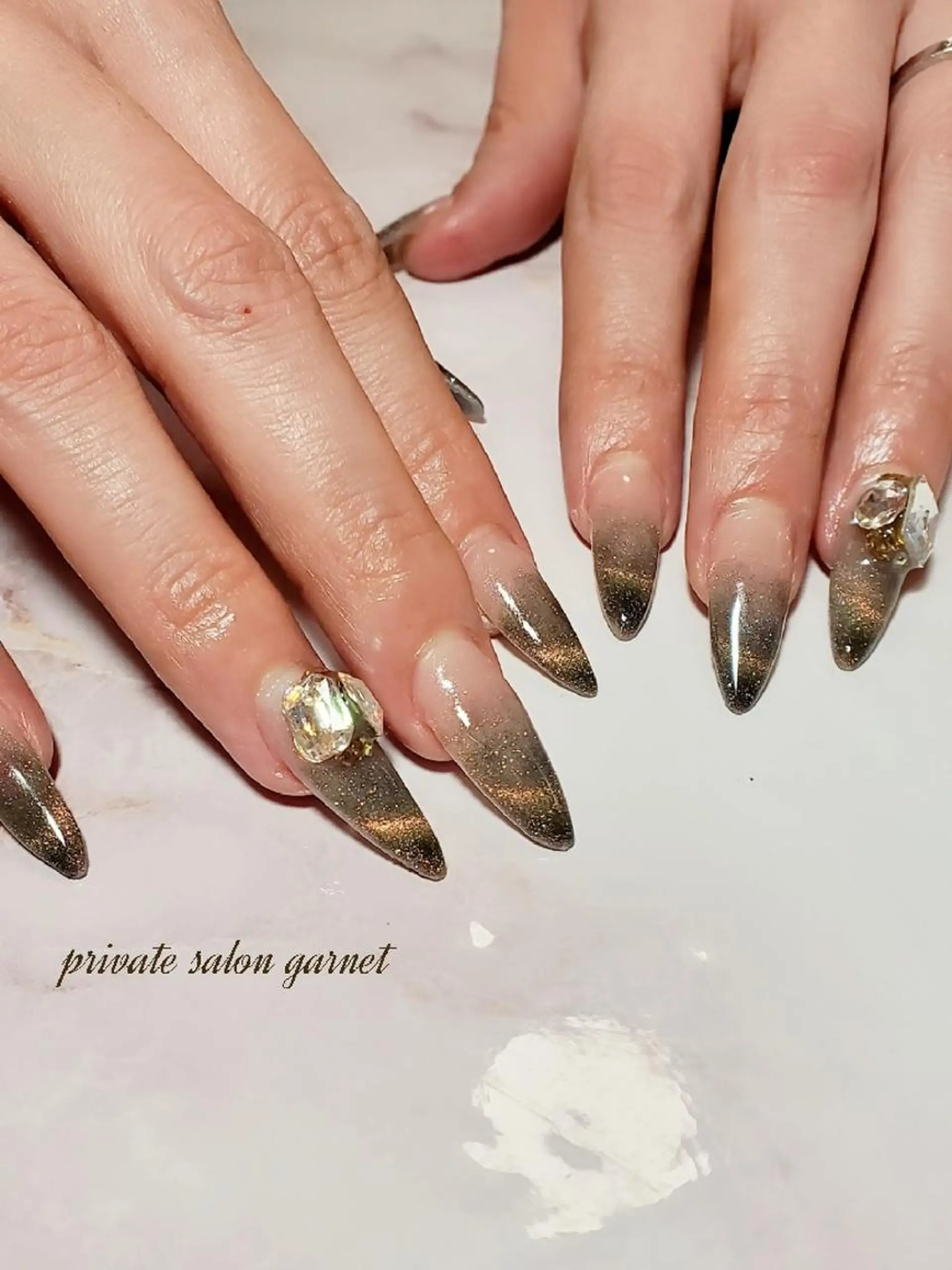 ネイル マグネットネイル ハンドネイル Garnet nailのネイルデザイン