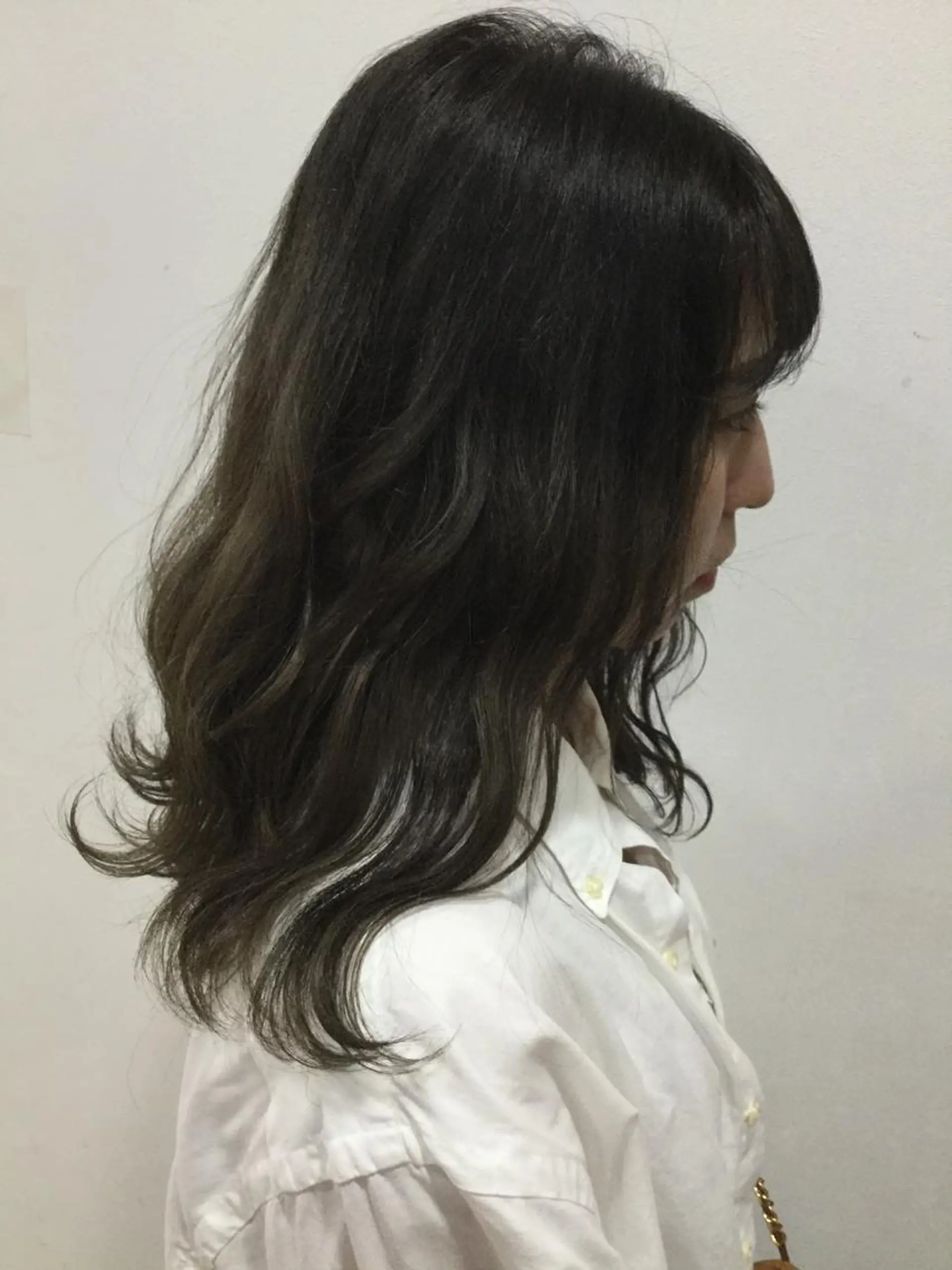 セミロング カラー ヘアアレンジ 脱白髪染め美容師 竹内涼乃のヘアスタイル