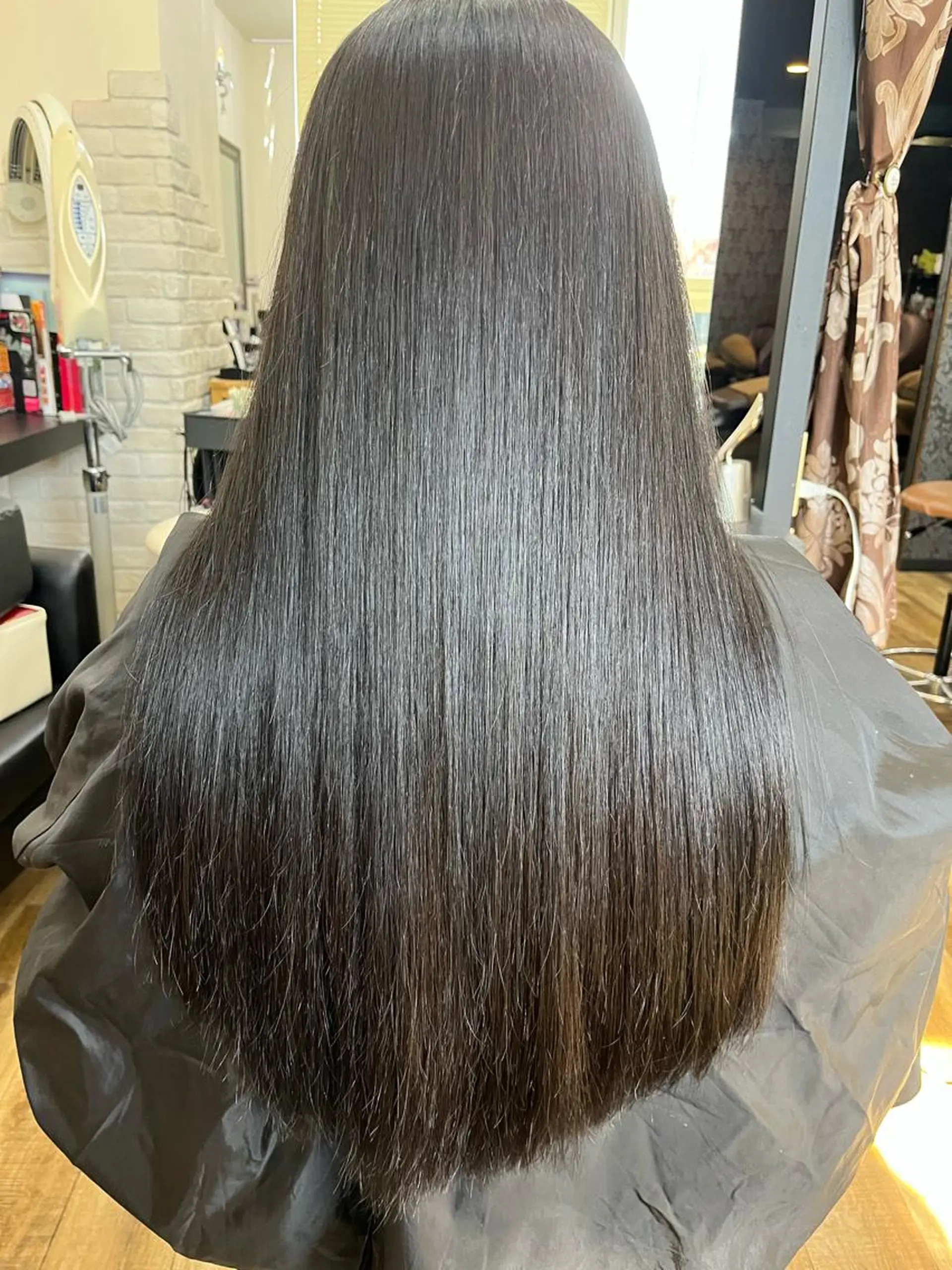 ロング パーマ ハイライト 酸性ストレート ストレートパーマ きむえり/髪質改善 /セット/カラーのヘアスタイル