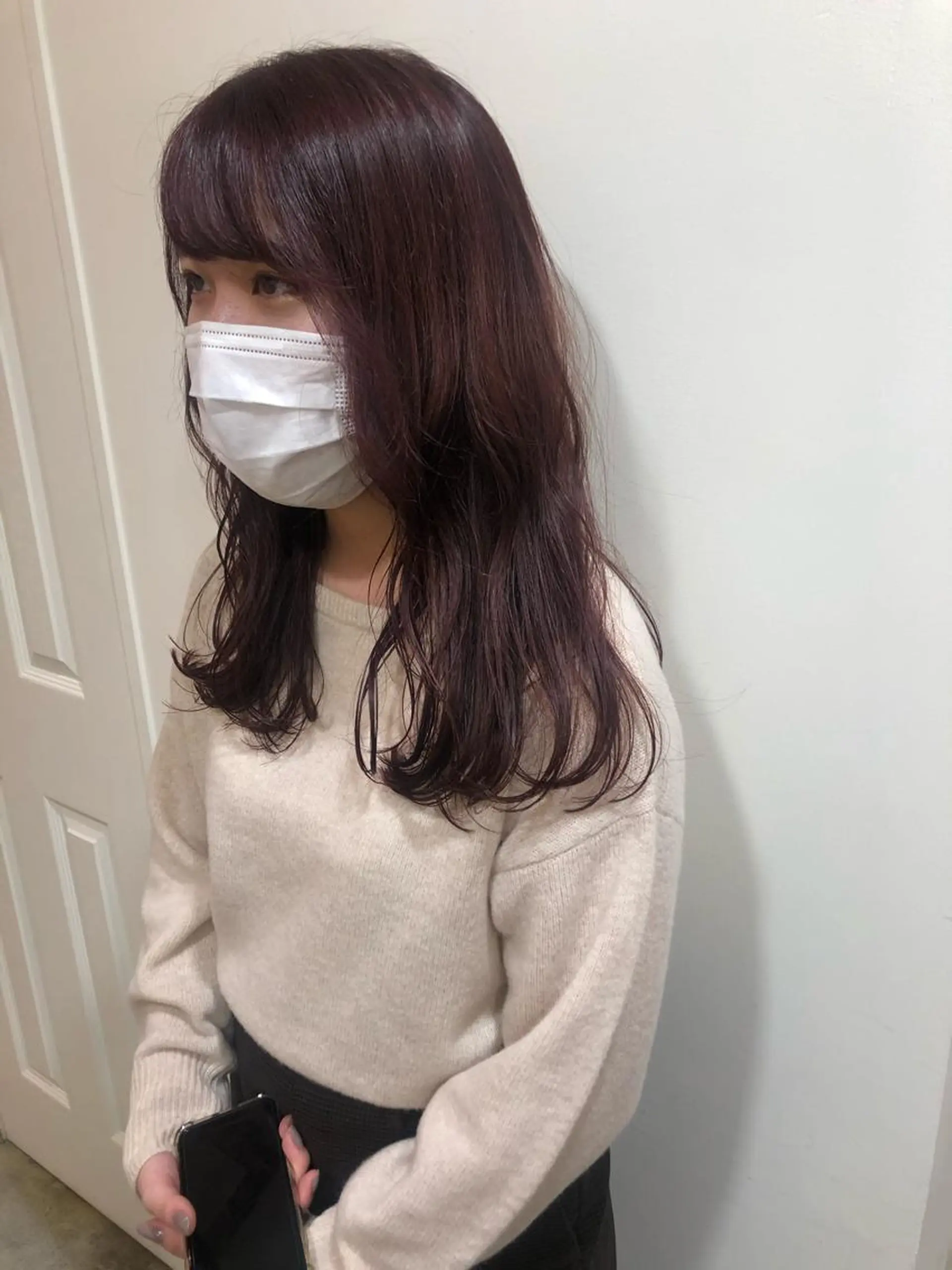 ミディアム カラー カット ヘアカラー トリートメント MIOベージュカラー 柔らかいカラーのヘアスタイル