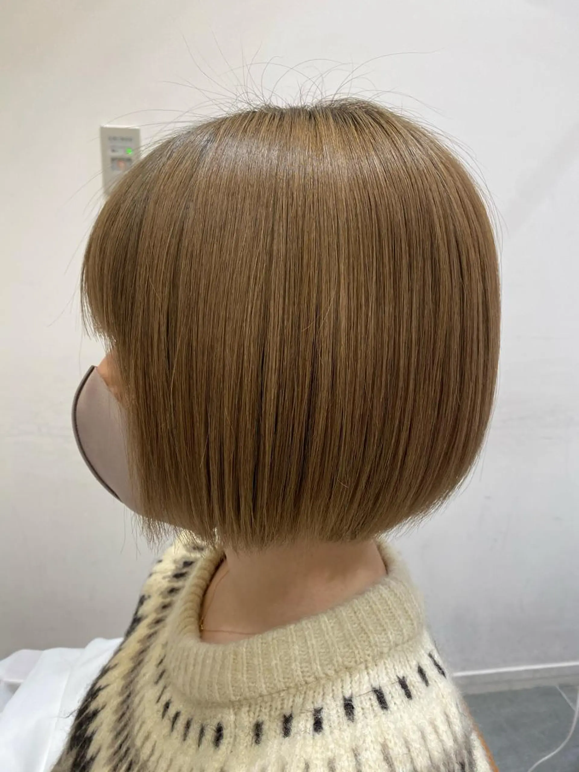 ショート ボブ コテ巻き風パーマ✨ かつみのヘアスタイル