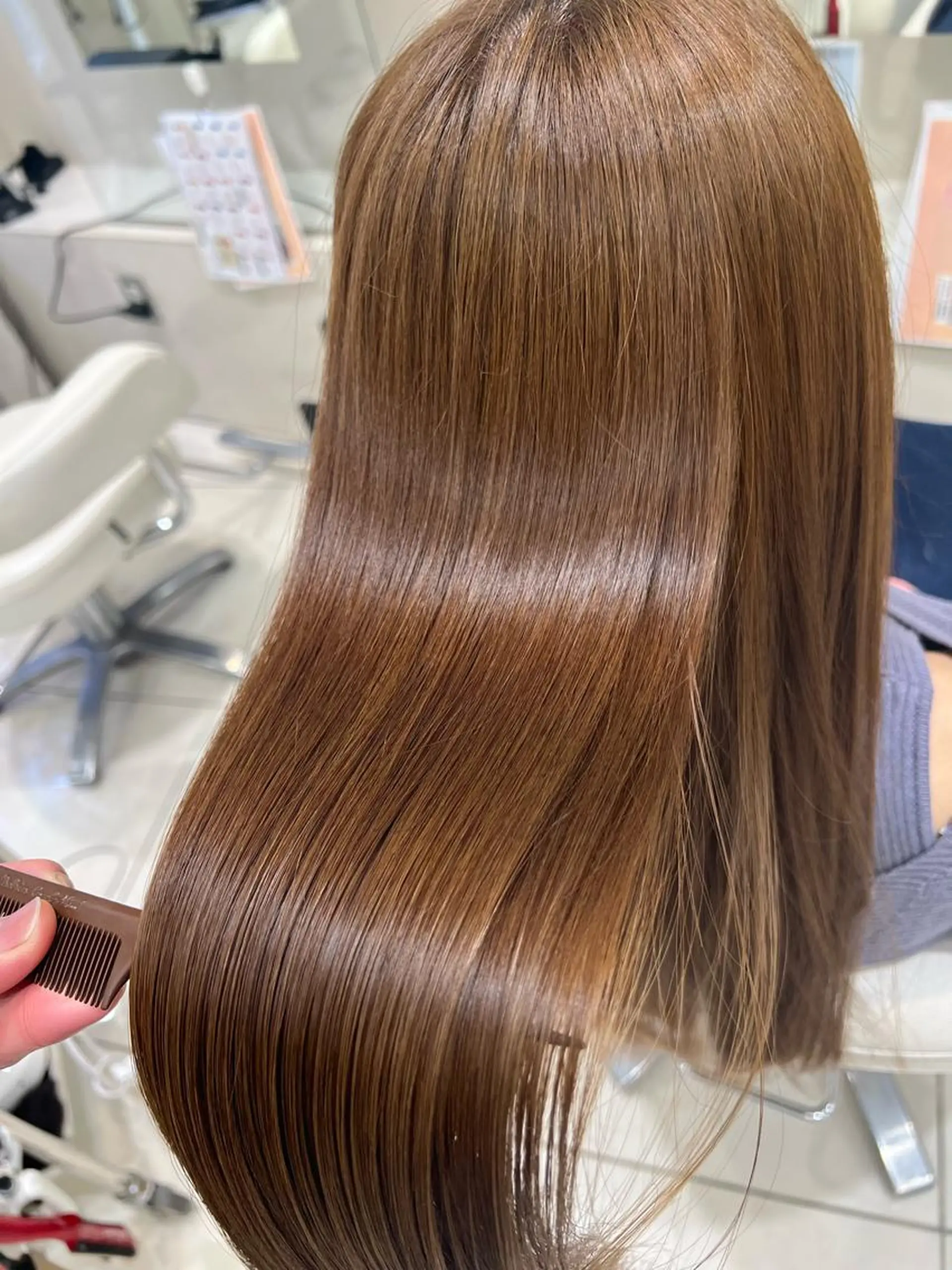 ロング 髪質改善 トリートメント カット ヘアカラー トリートメント ☃️顔周りレイヤー グレージュSHUTOのヘアスタイル