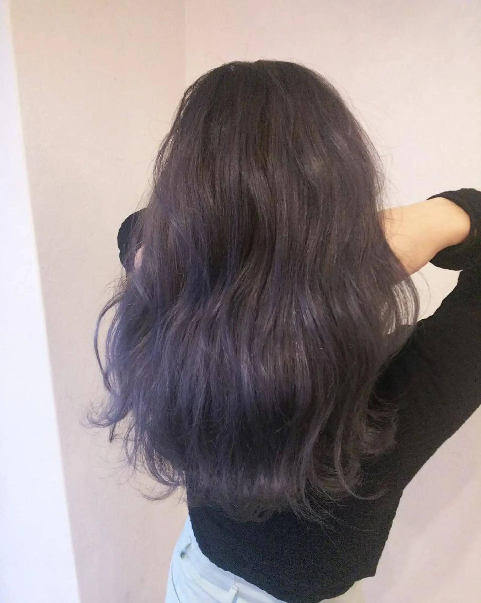 ロング カラー アッシュ JIL BLAN 京都所属・RU RIのヘアスタイル