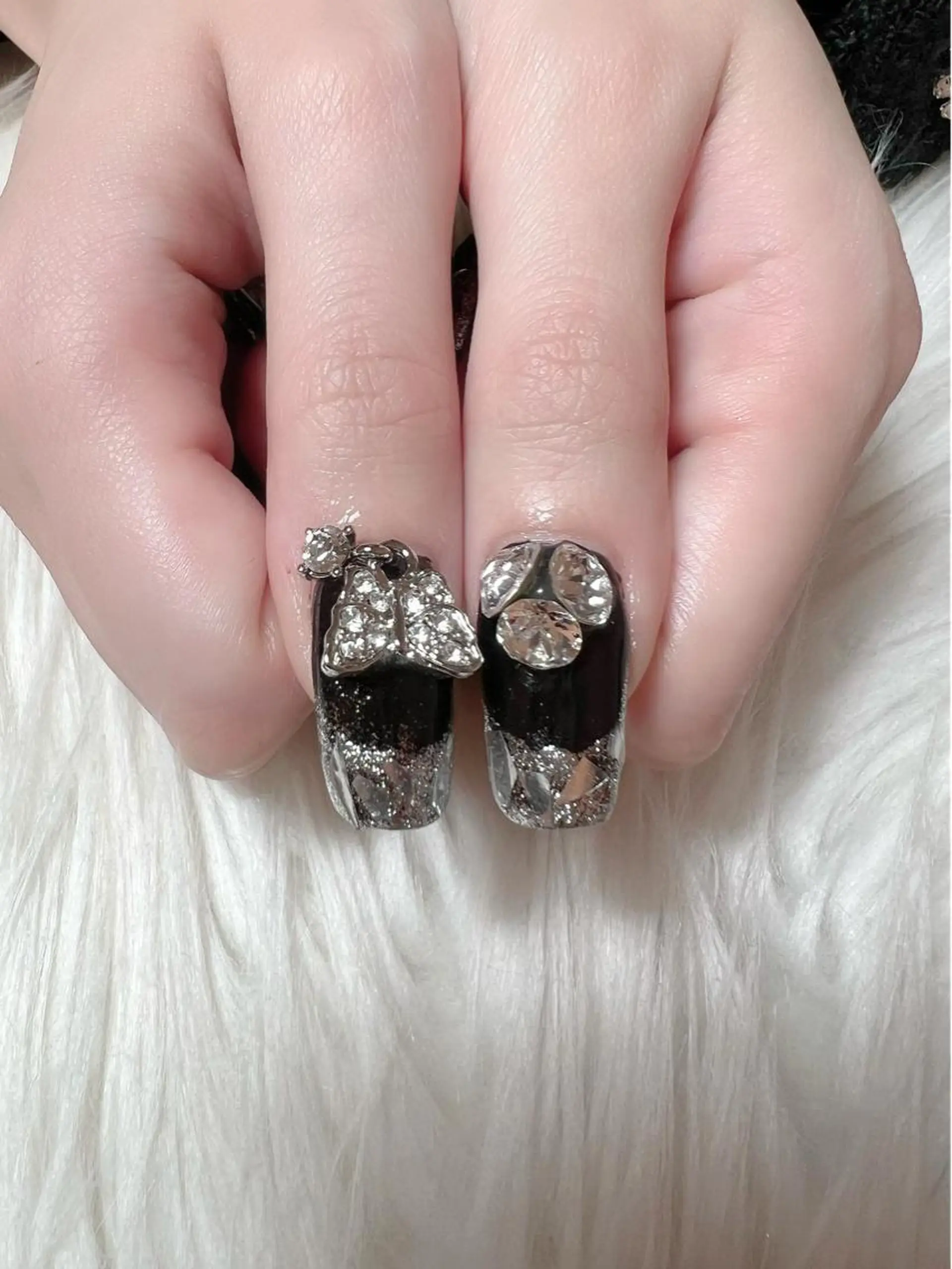 ネイル ハンドネイル シェヌネイル JURAのネイルデザイン