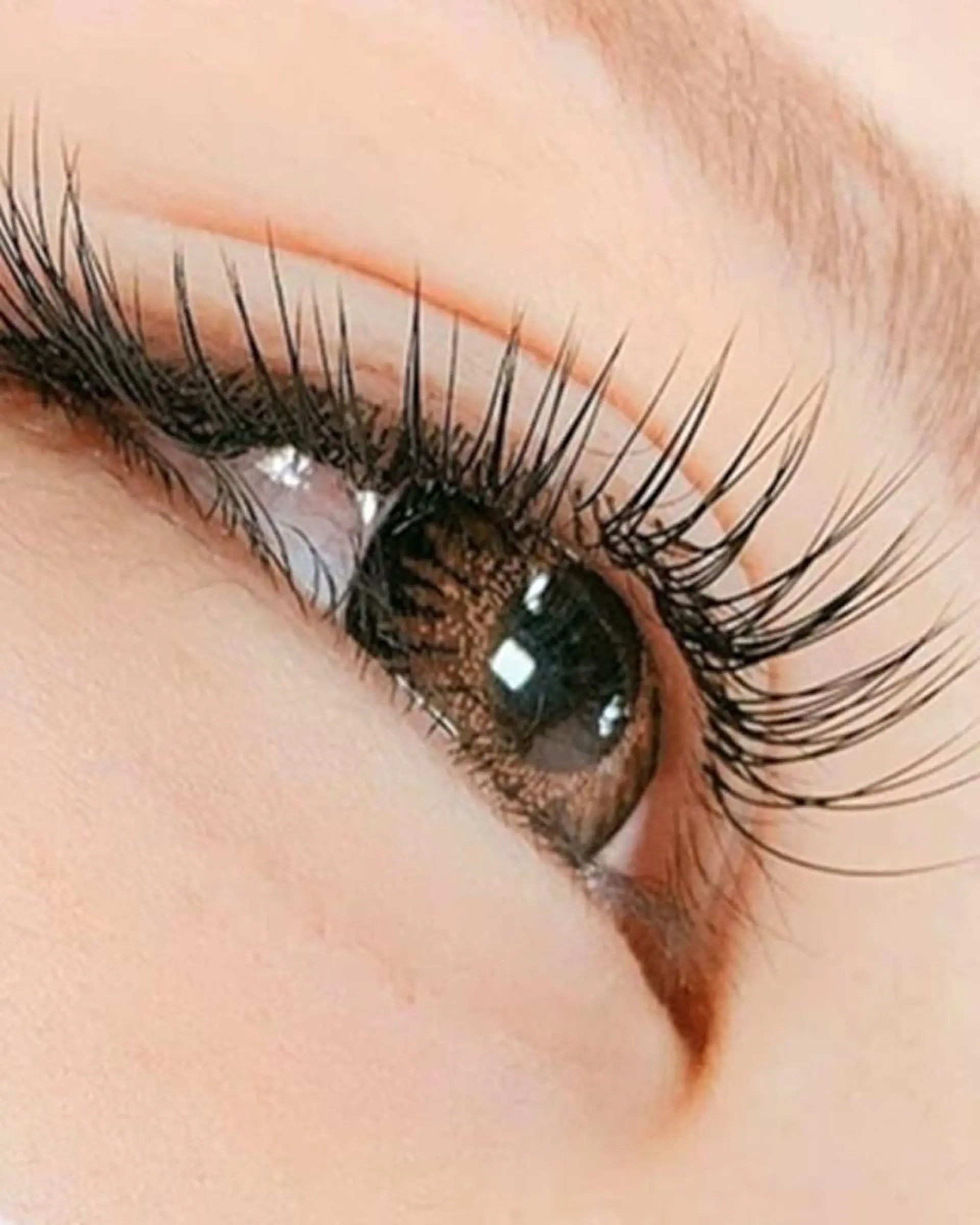 マツエク・マツパ サハシ シオリの眉毛・アイブロウイメージ