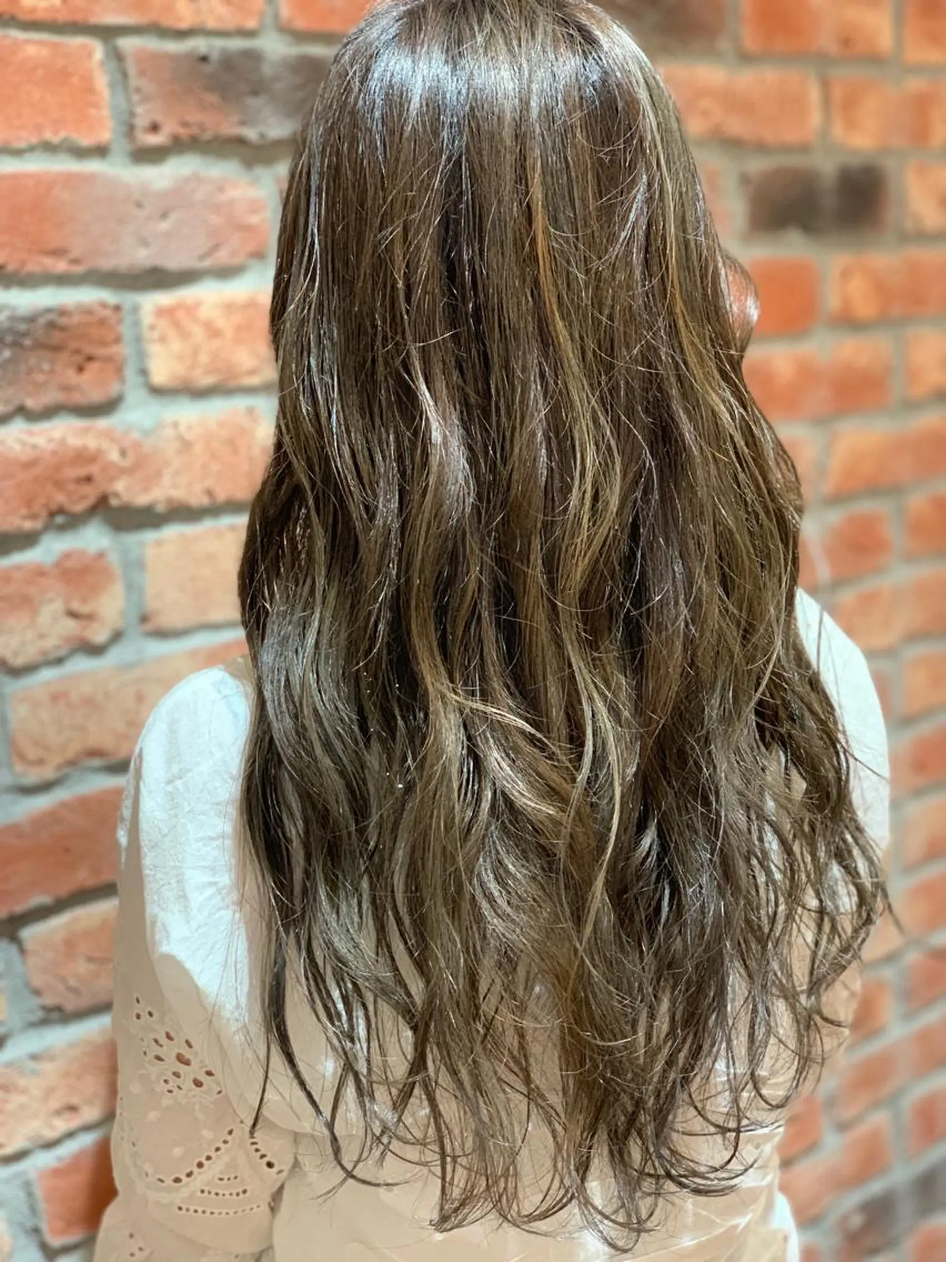 セミロング カラー 髪質改善美容室Lust所属・美容室Lust💚 嶋崎　鷹のヘアスタイル