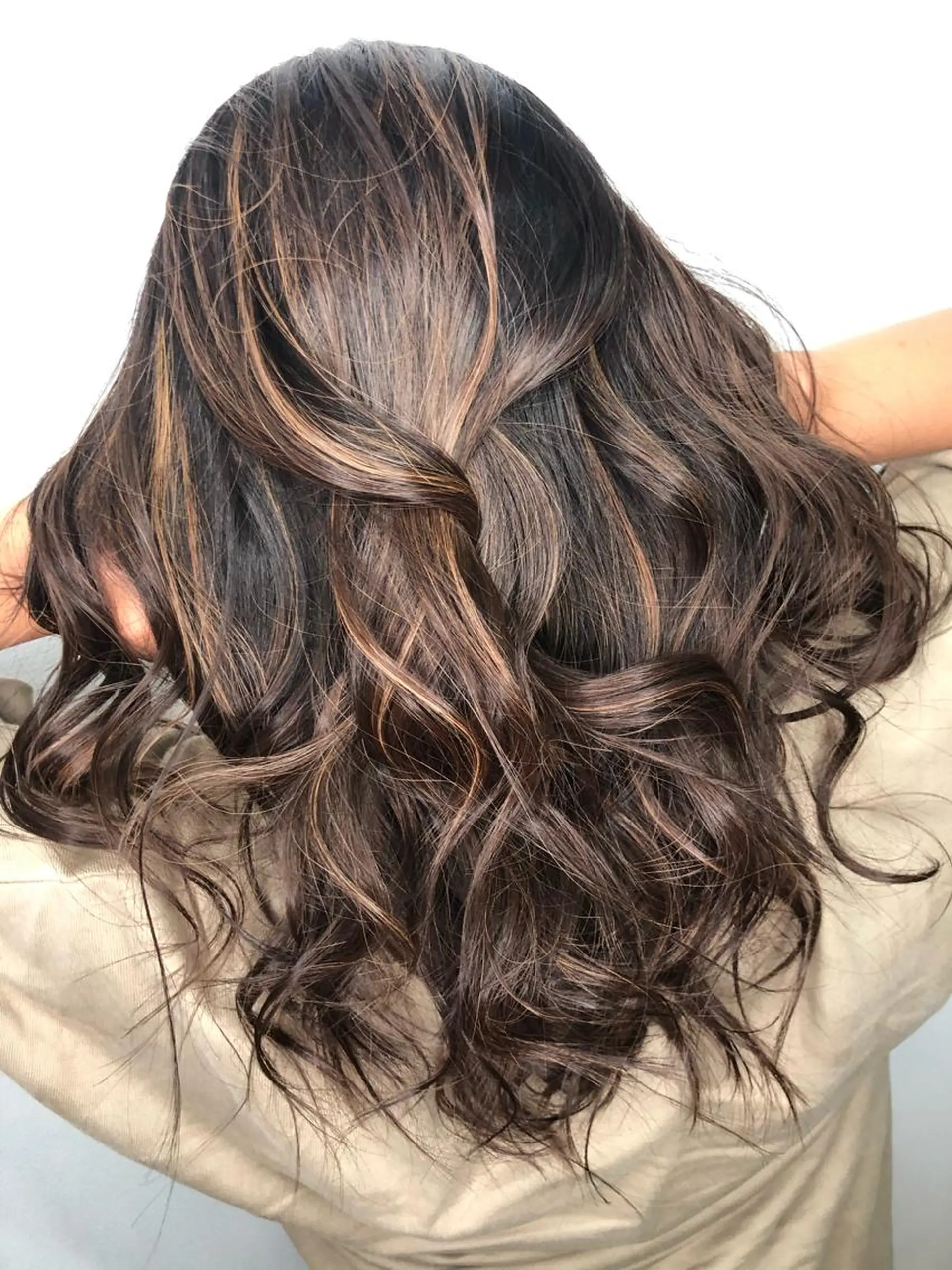 セミロング カラー ハイライト/髪質改善 ans/黒木 和大のヘアスタイル