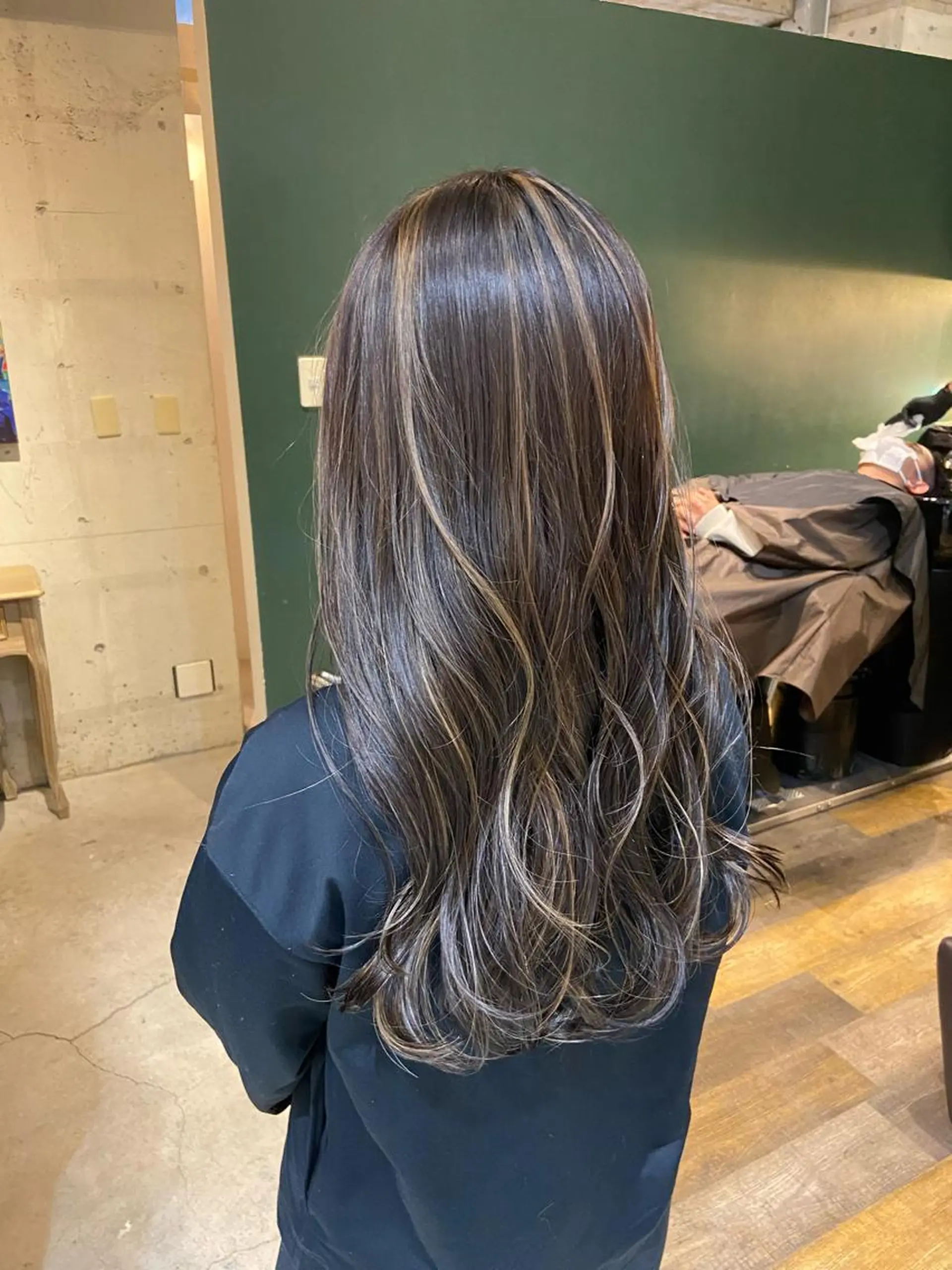 ロング カラー ハイライトカラー ハイライト カット ヘアカラー トリートメント amie   水戸所属・レイヤー💧艶髪 💧Syotaのヘアスタイル