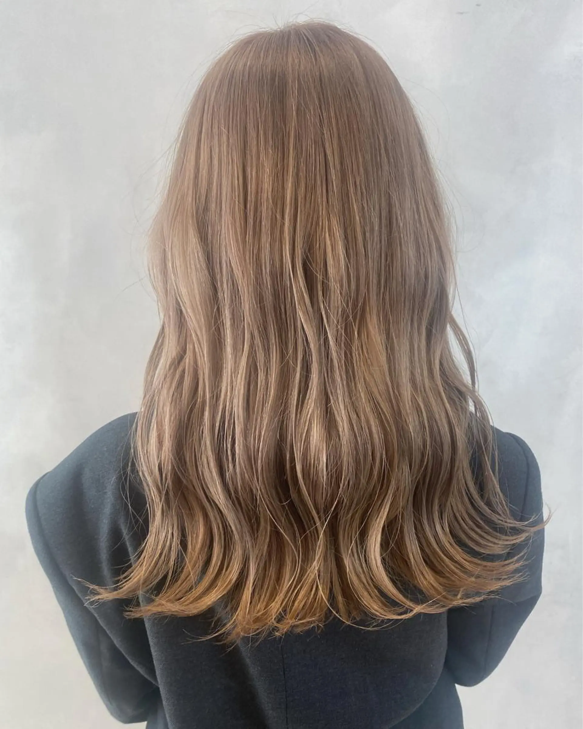 ロング カラー カット ヘアカラー トリートメント デザインカラー/パー マ🦖外岡咲希🦖のヘアスタイル