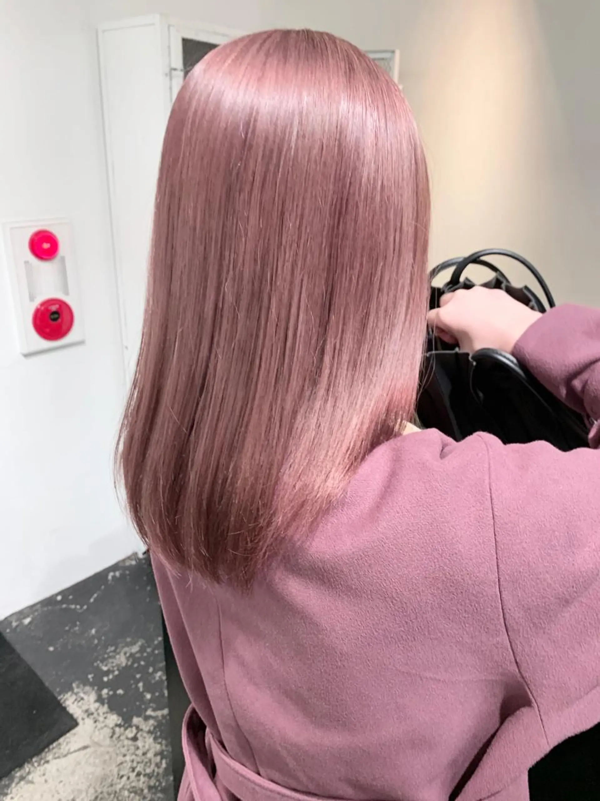 セミロング カラー レイヤーカット/艶髪 ✨💭KIRARIのヘアスタイル