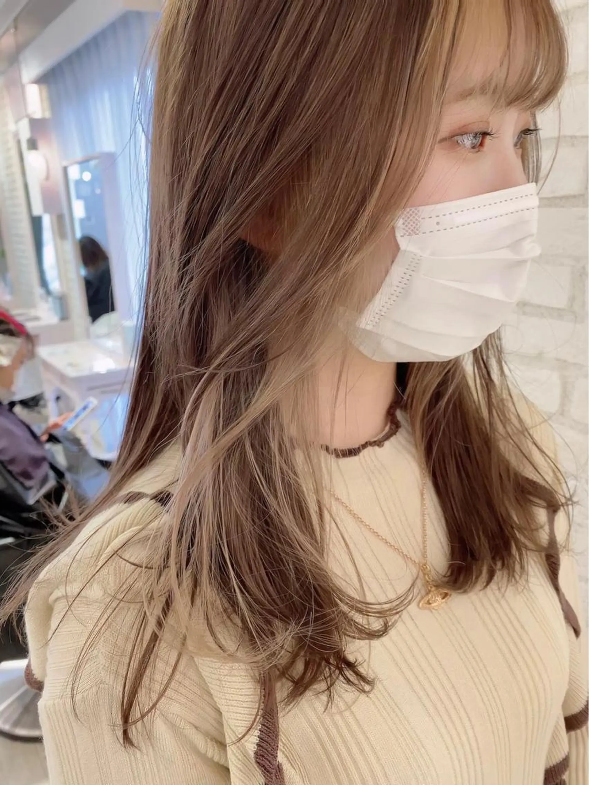 セミロング カラー ヘアアレンジ バレイヤージュ ブリーチ ケアブリーチ デザインカラー ダブルカラー ヘアカラー トリートメント 髪質改善【縮毛矯正】 美髪ボブを量産する人のヘアスタイル