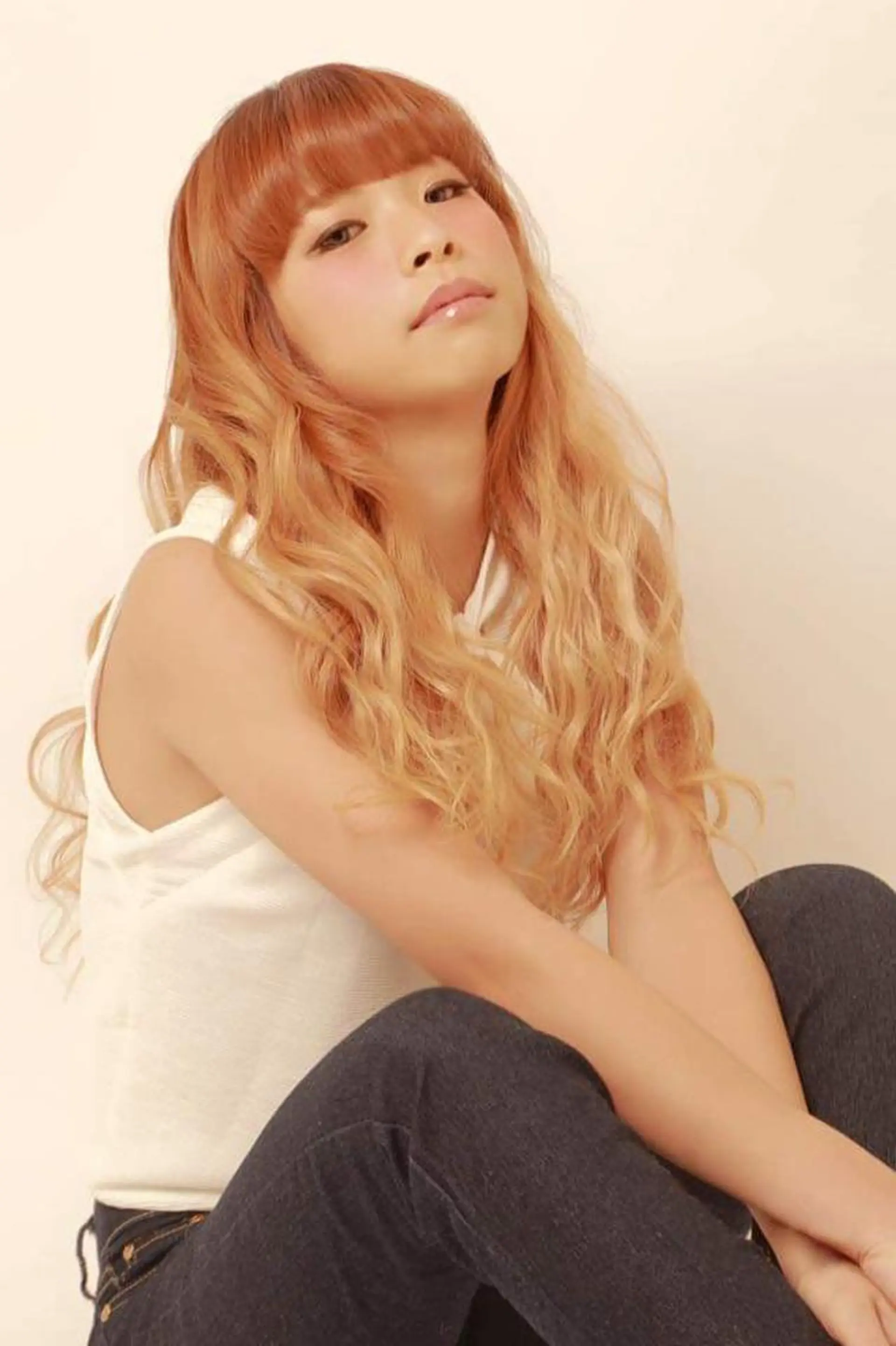 ロング カラー ヘアアレンジ ヘアカラー エクステ 田井中 悠紀のヘアスタイル