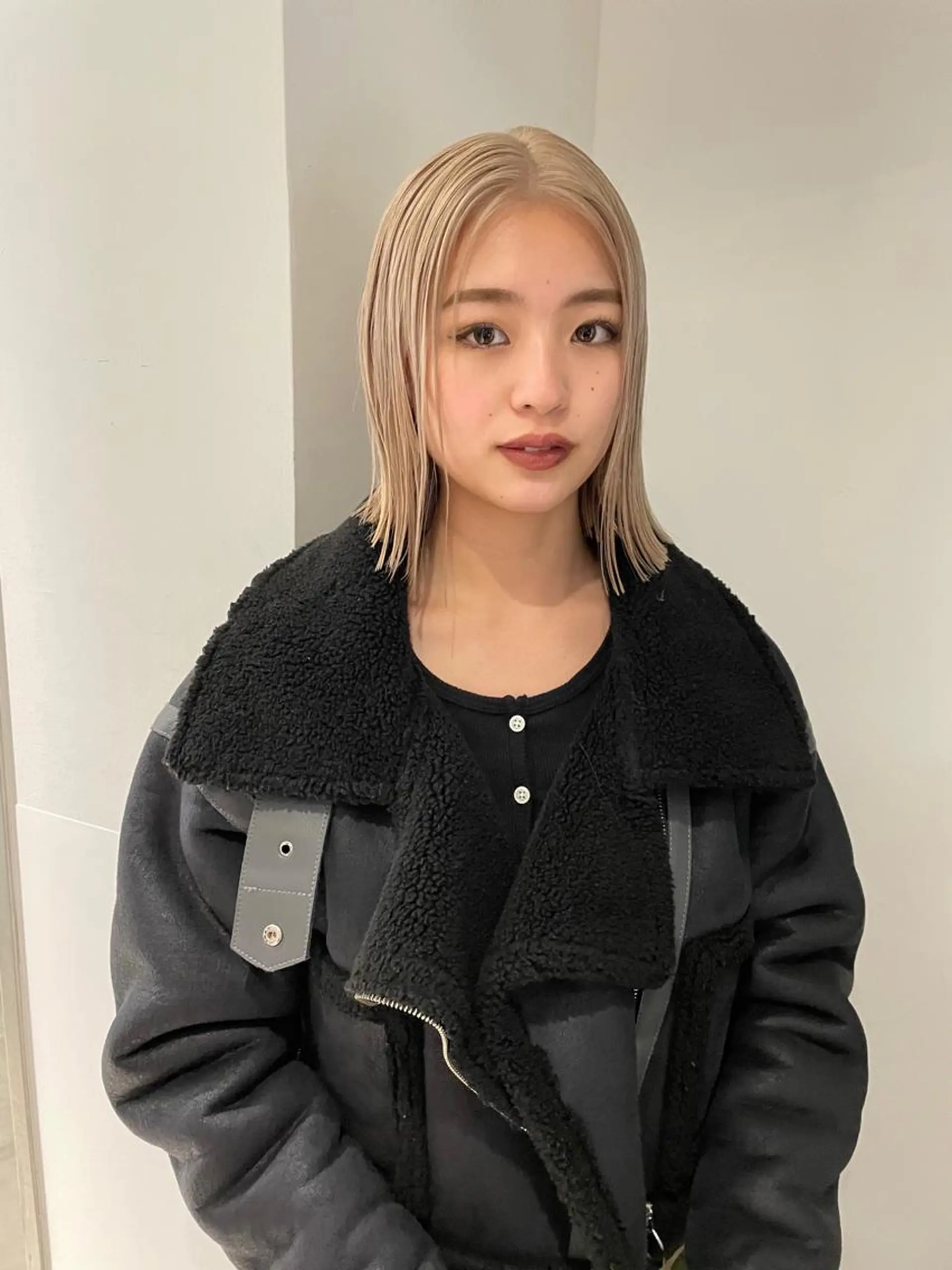 ミディアム カラー カット ヘアカラー トリートメント yurika☁️ 似合わせ｜レイヤーのヘアスタイル