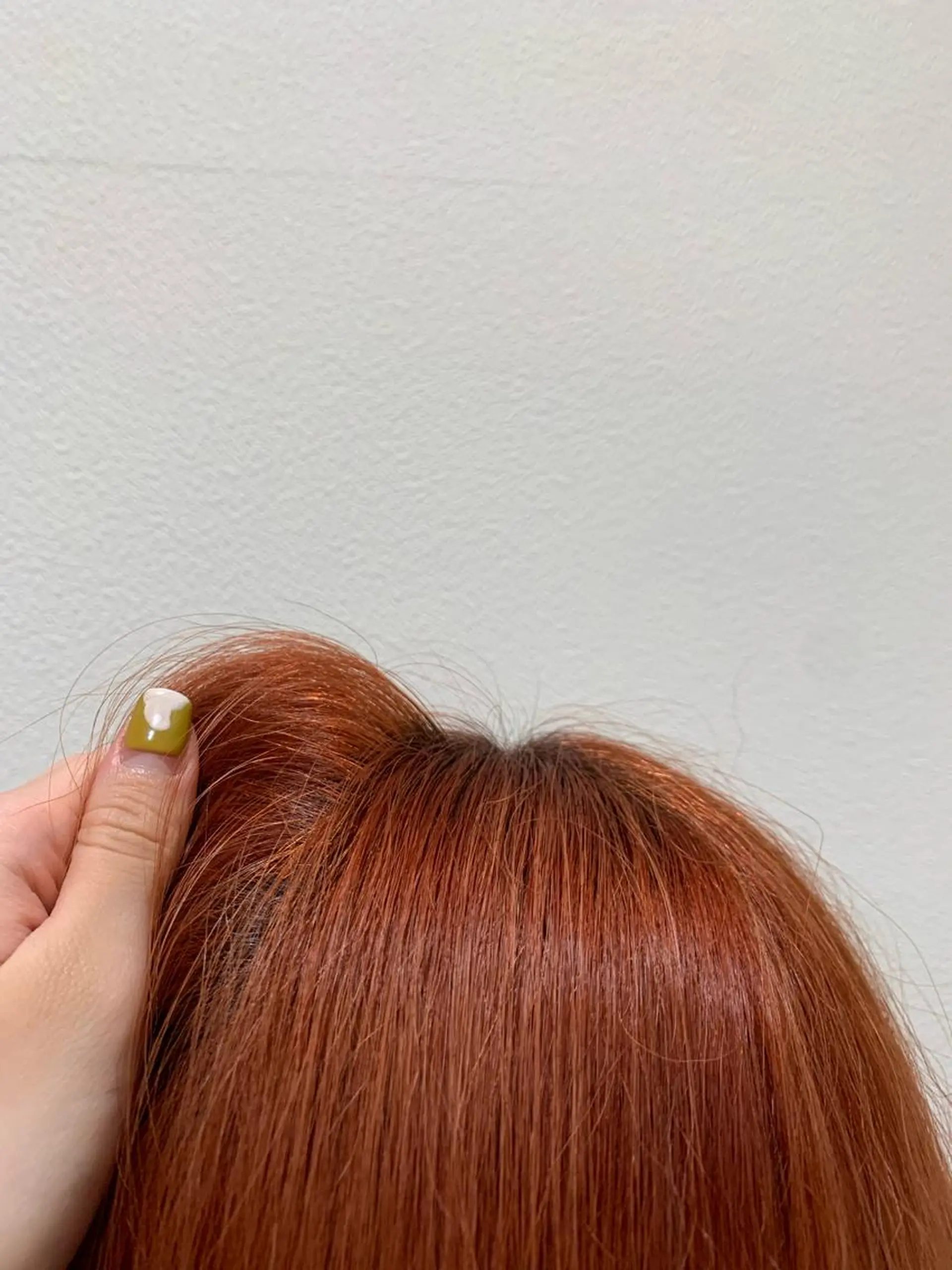 ミディアム ワタナベ アオイのヘアスタイル